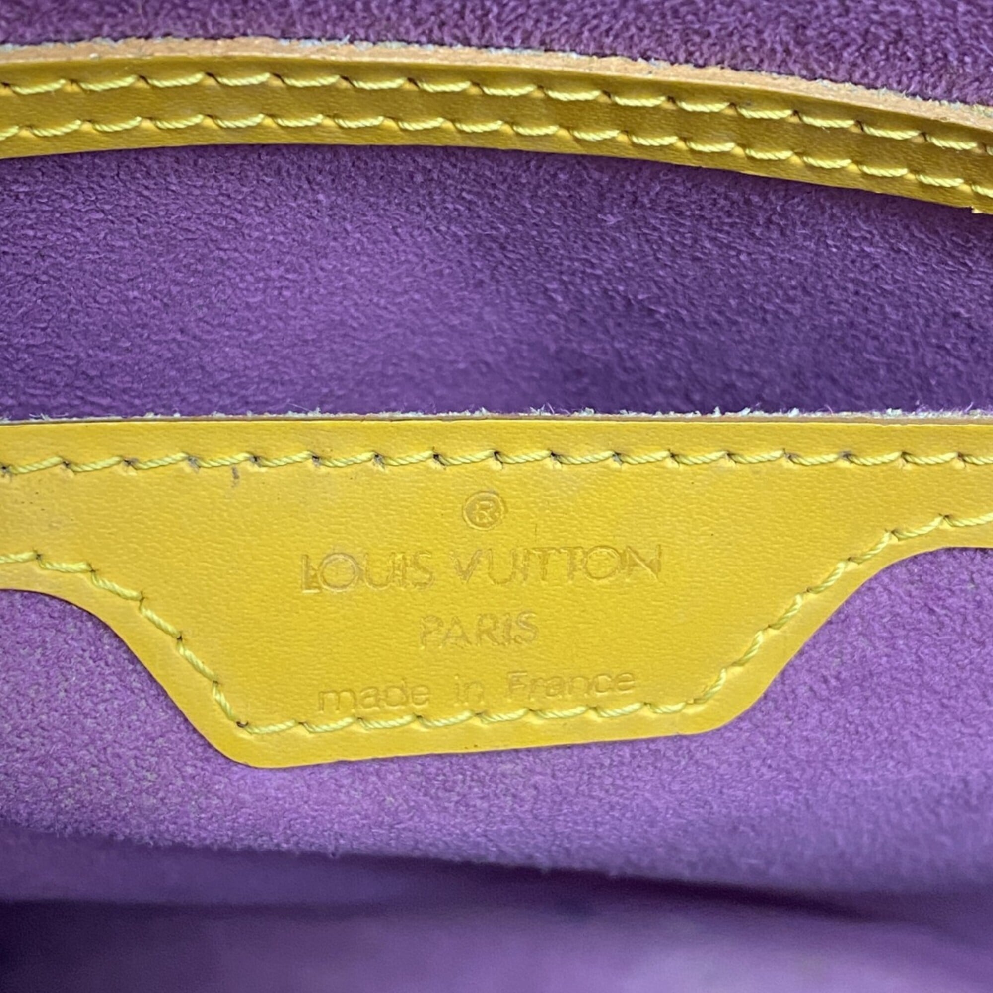 Louis Vuitton Jaune Shoulder Bag (Pre-Owned)