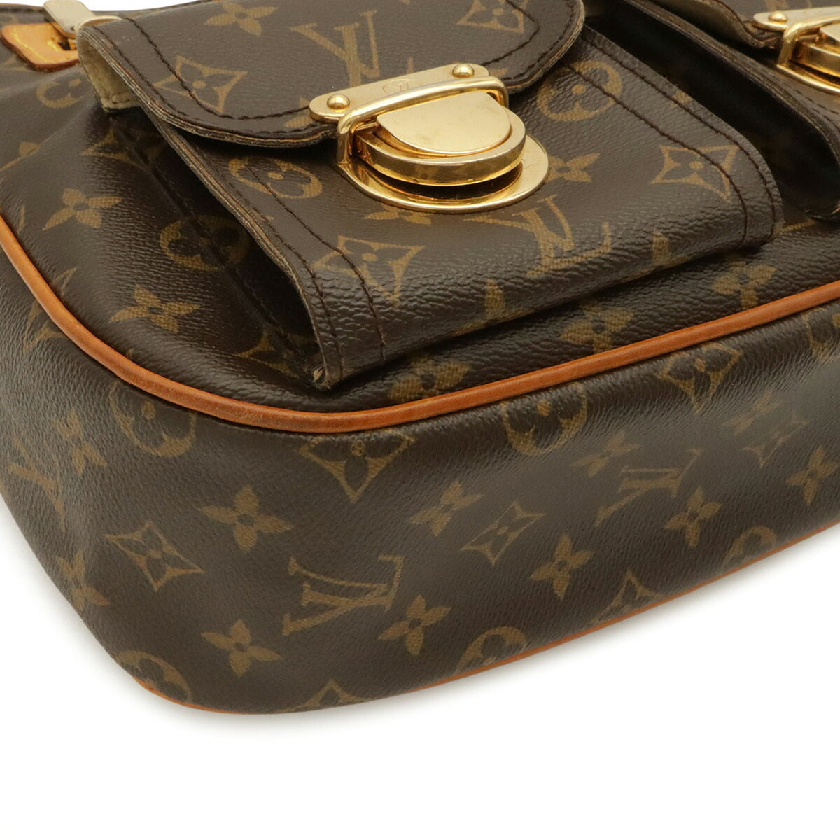 Louis Vuitton Brown Monogram Canvas Shoulder Bag (Pre-Owned)