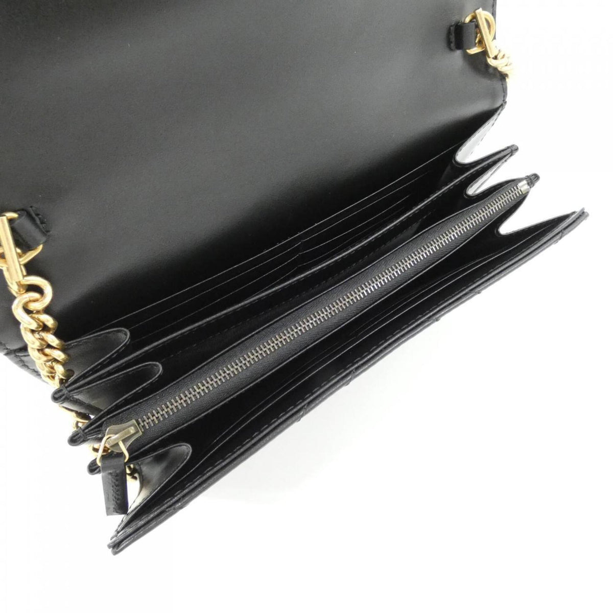 Gucci Gg Marmont Black Quilting Shoulder Bag (Pre-Owned)