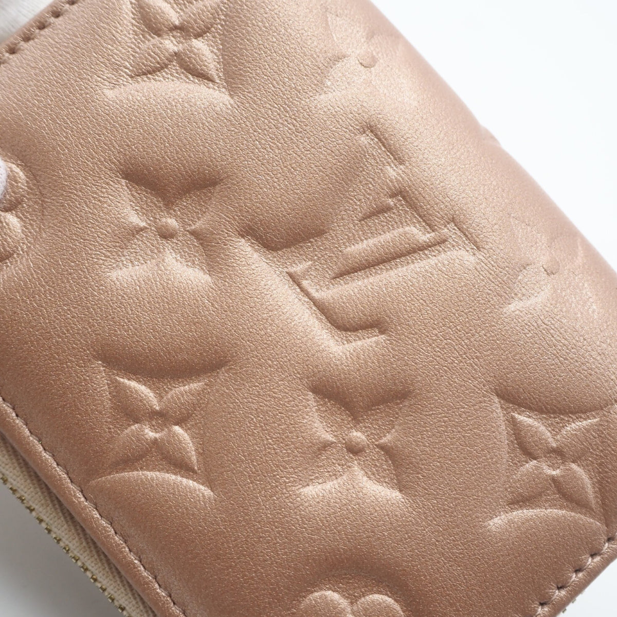 Louis Vuitton Monogram Pink Beige Leather Wallet (Bi-Fold) (Pre-Owned)