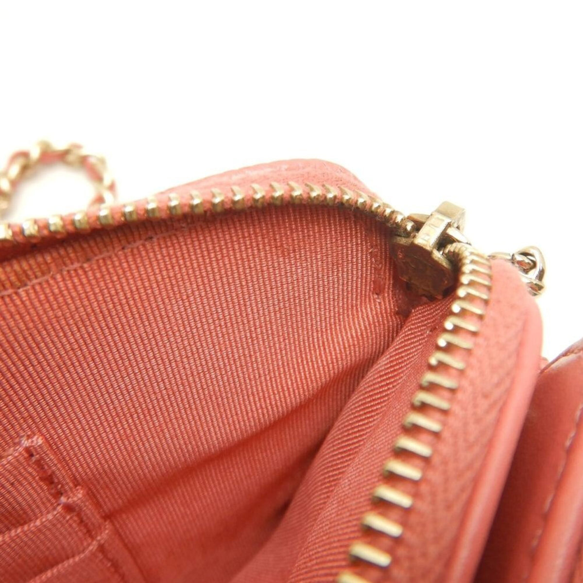 Chanel Pink Grained Calfskin Shoulder Bag (Pre-Owned)