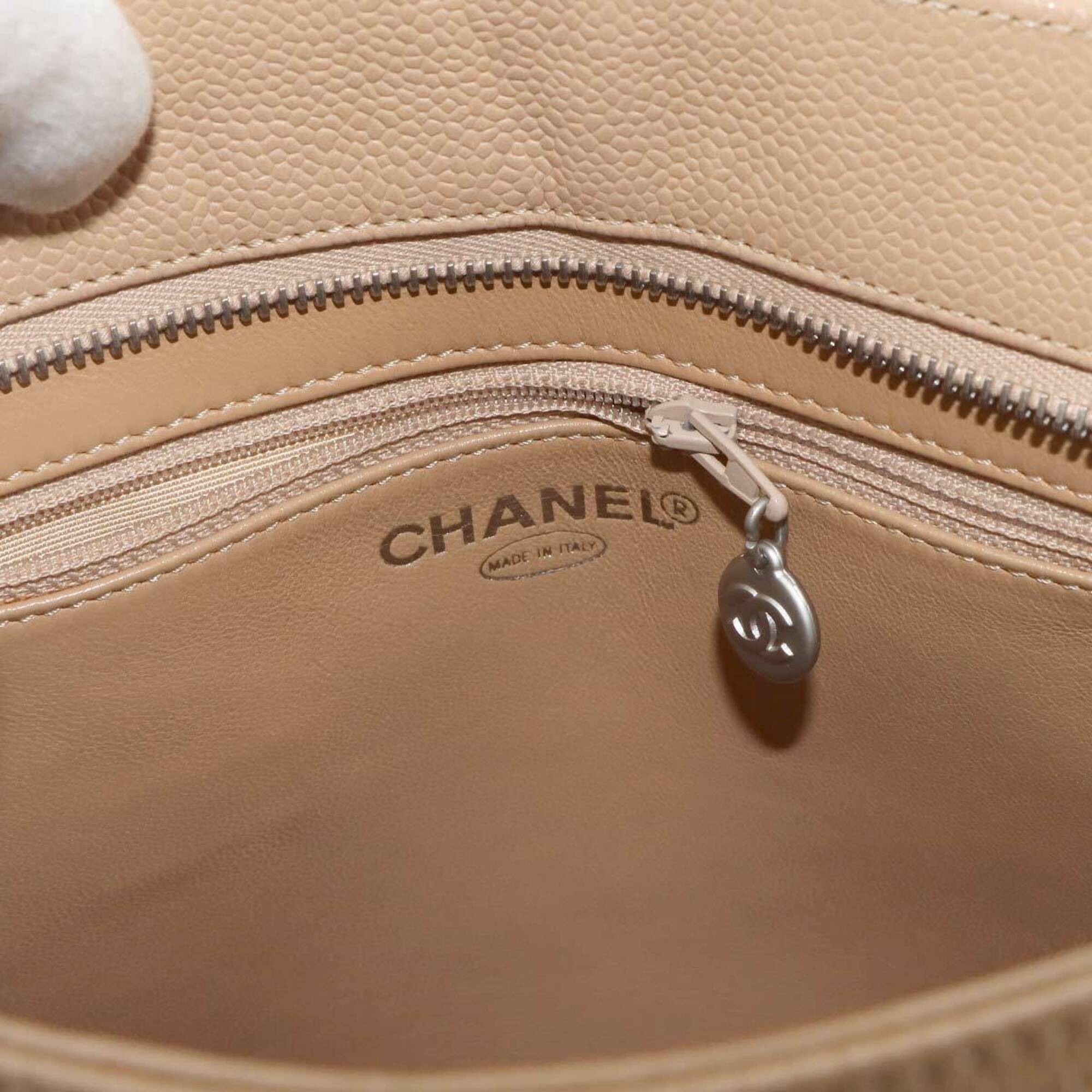 Chanel Beige Grained Calfskin Handbag Tote Bag (Pre-Owned)