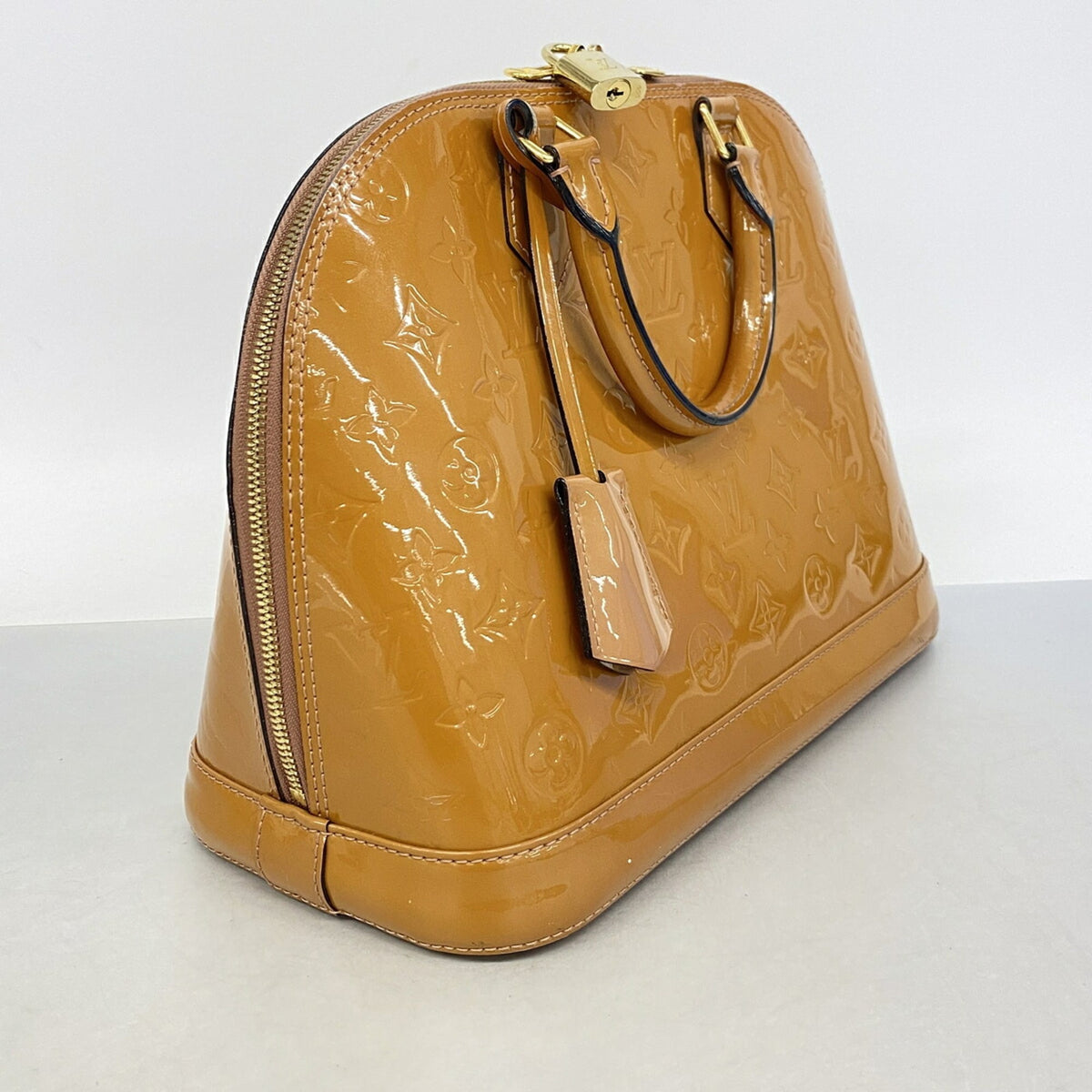 Louis Vuitton Rose Velours Handbag (Pre-Owned)