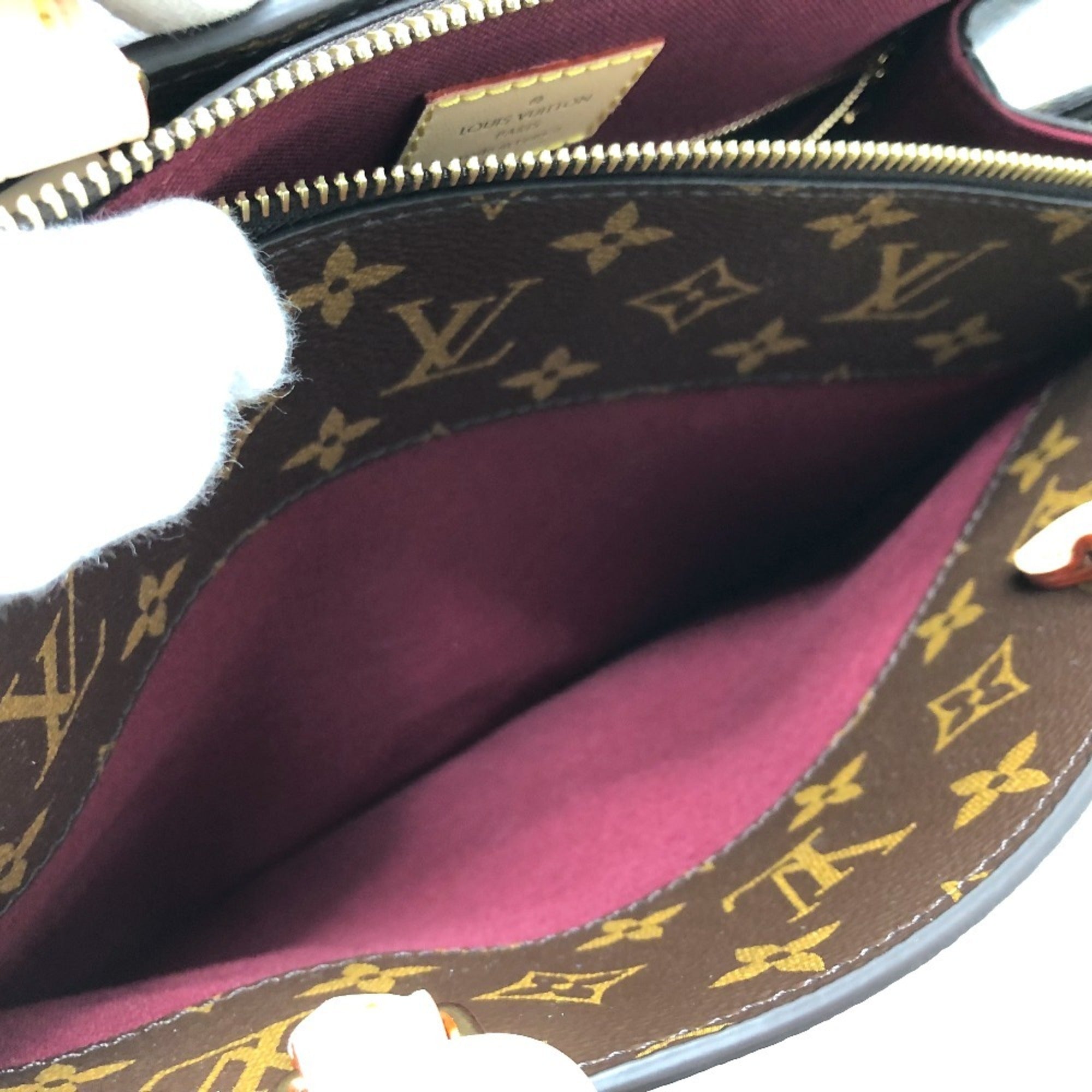 Louis Vuitton Brown Monogram Monogram Handbag (Pre-Owned)