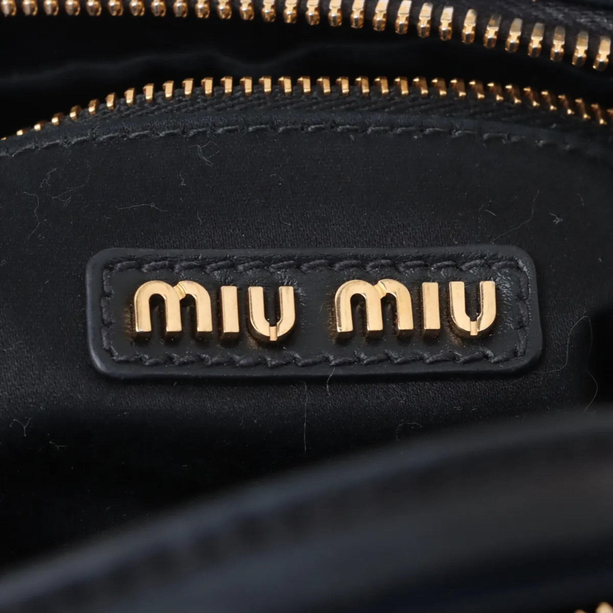 Miu Miu Black Leather Handbag Tote Bag (Pre-Owned)