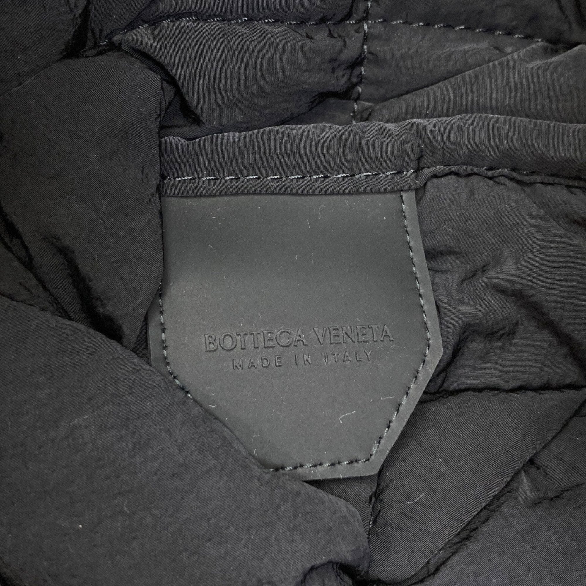 Bottega Veneta Intrecciato Black Nylon Tote Bag (Pre-Owned)