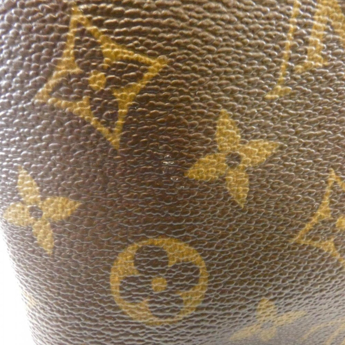 Louis Vuitton Marron Coated Canvas Shoulder Bag (Pre-Owned)