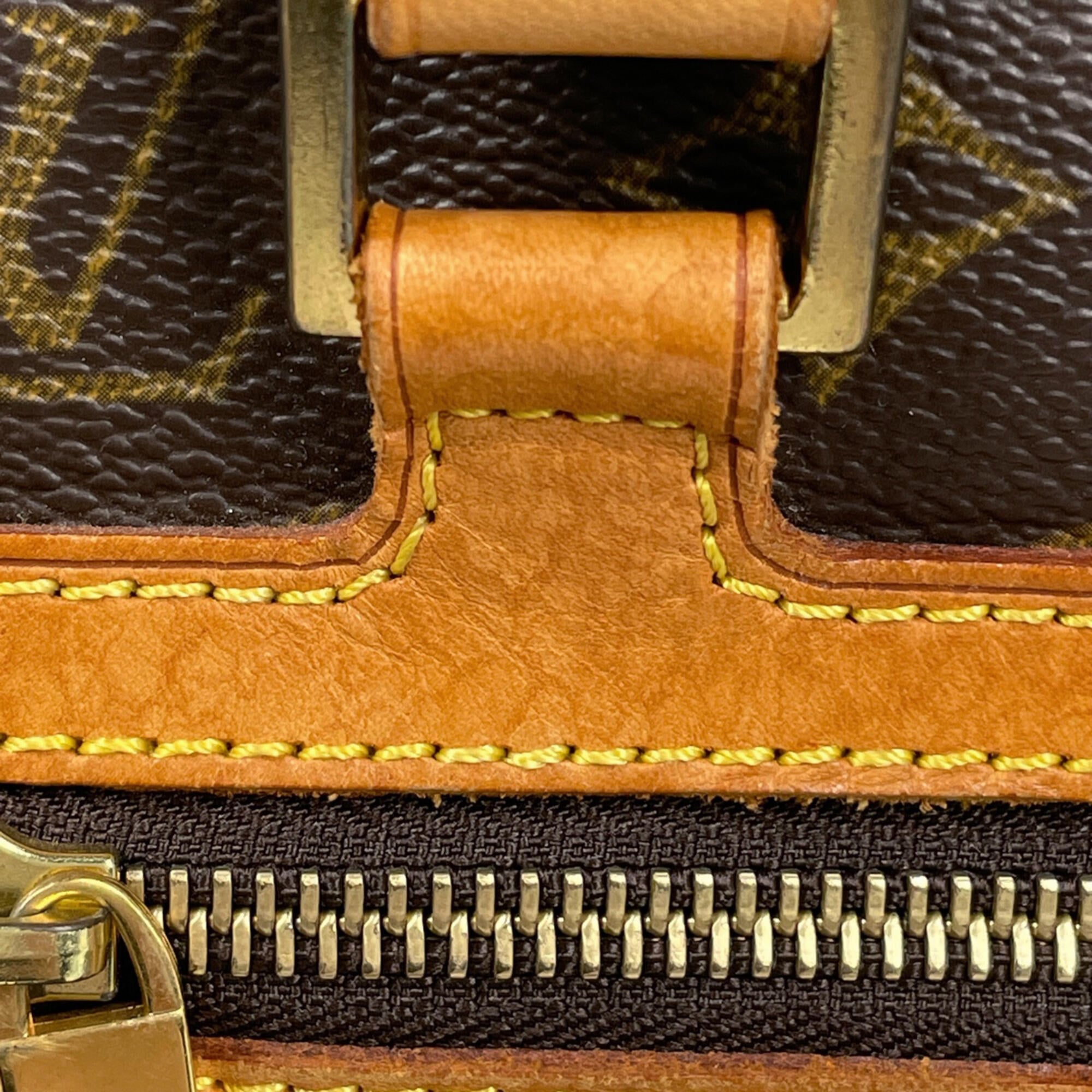 Louis Vuitton Brown Monogram Shoulder Bag (Pre-Owned)