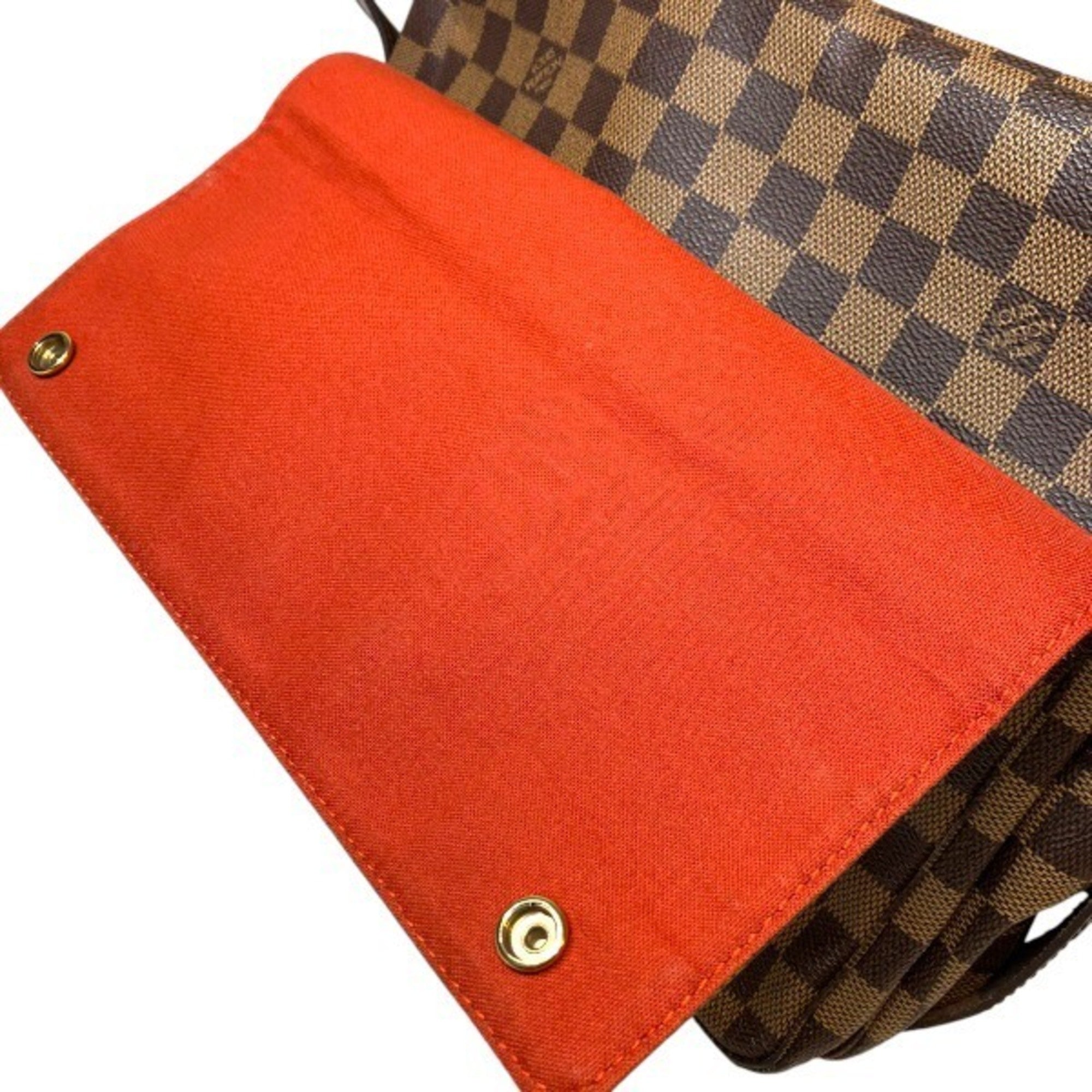 Louis Vuitton Brown Handbag Shoulder Bag (Pre-Owned)