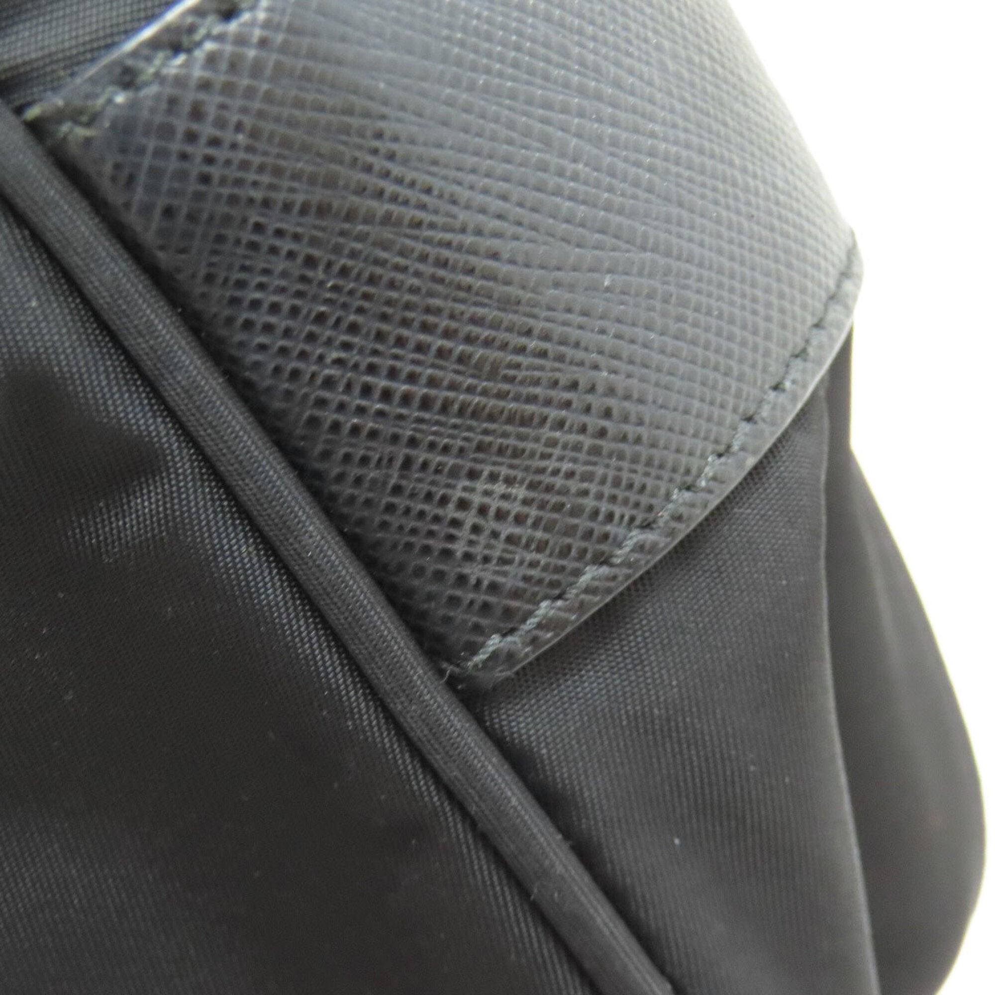 Prada Black Nylon Shoulder Bag (Pre-Owned)