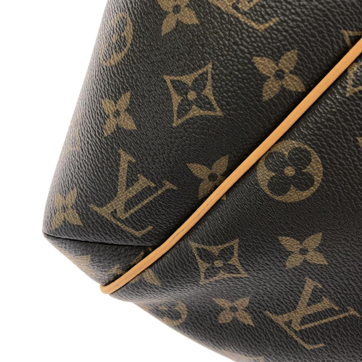 Louis Vuitton Marron Coated Canvas Handbag (Pre-Owned)