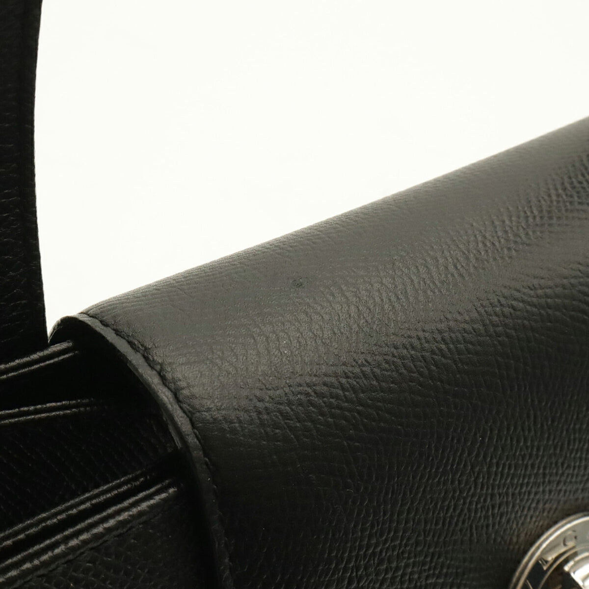 Bvlgari Black Leather Shoulder Bag (Pre-Owned)