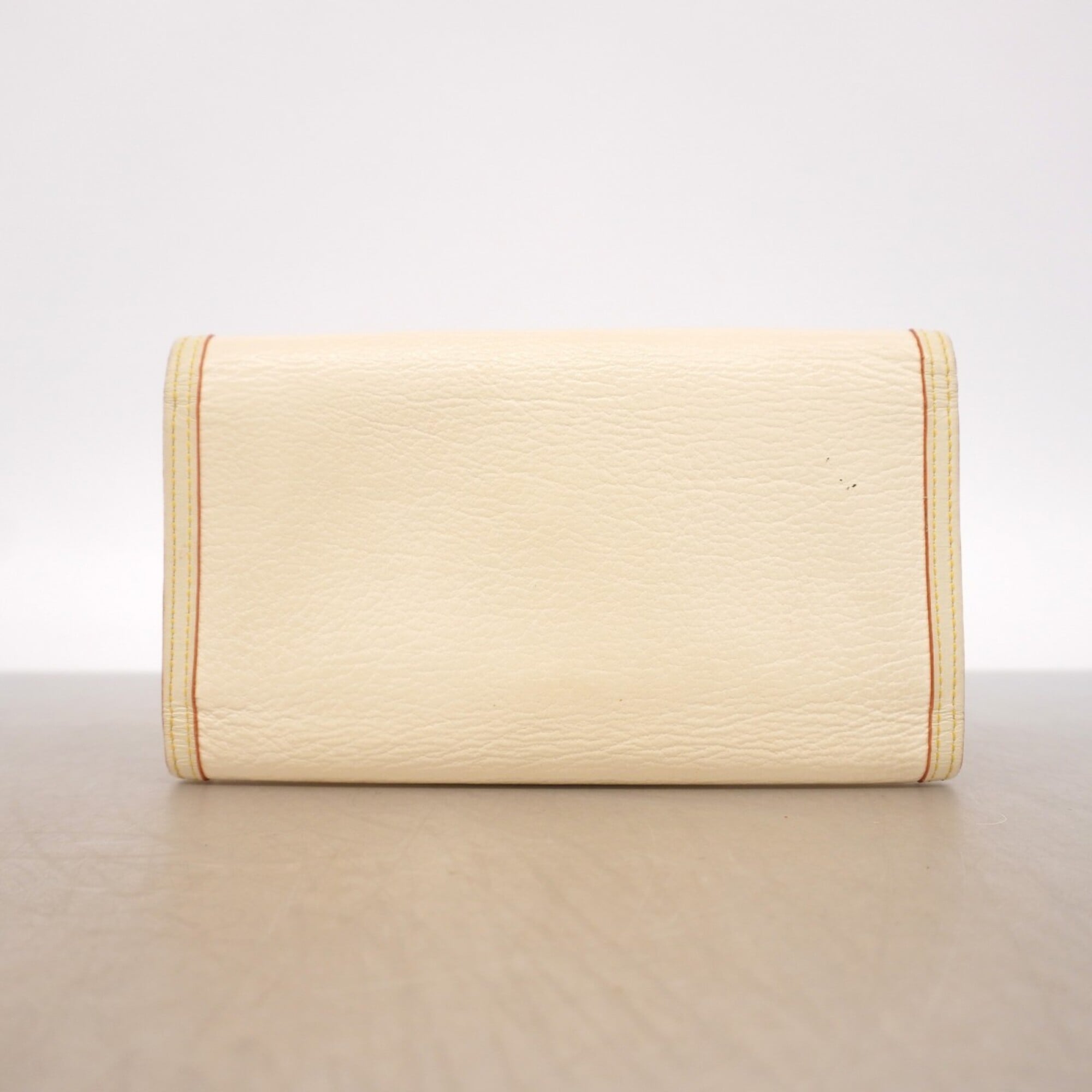 Louis Vuitton Blanc Long Wallet (Tri-Fold) (Pre-Owned)