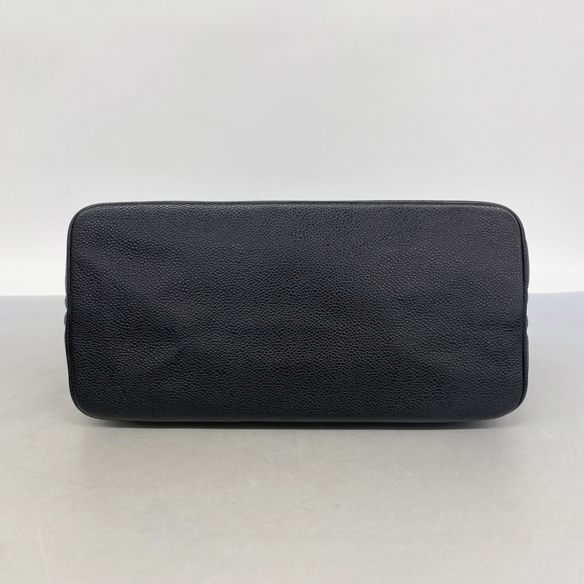Chanel Black Grained Calfskin Tote Bag (Pre-Owned)