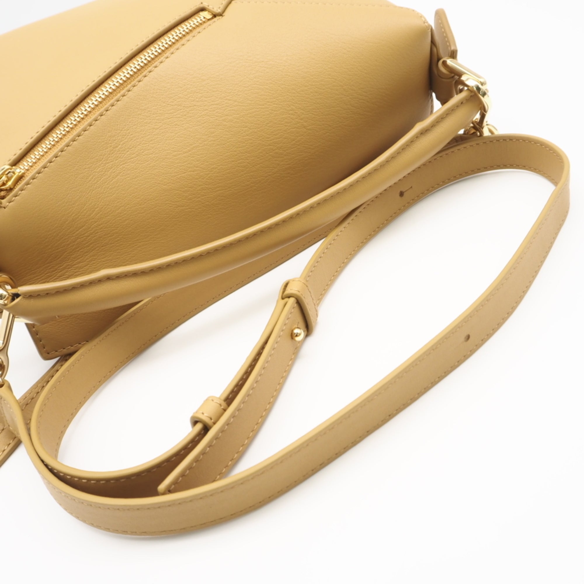 Loewe Puzzle Yellow Shoulder Bag (Pre-Owned)
