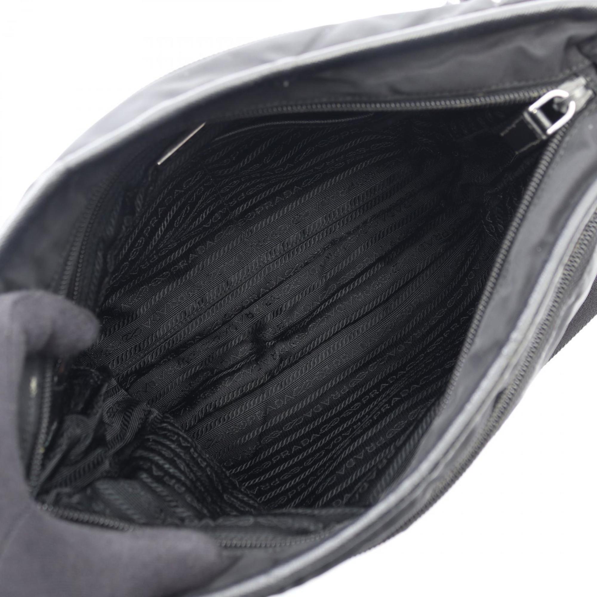 Prada Black Nylon Saffiano Triangle Shoulder Bag (Pre-Owned)