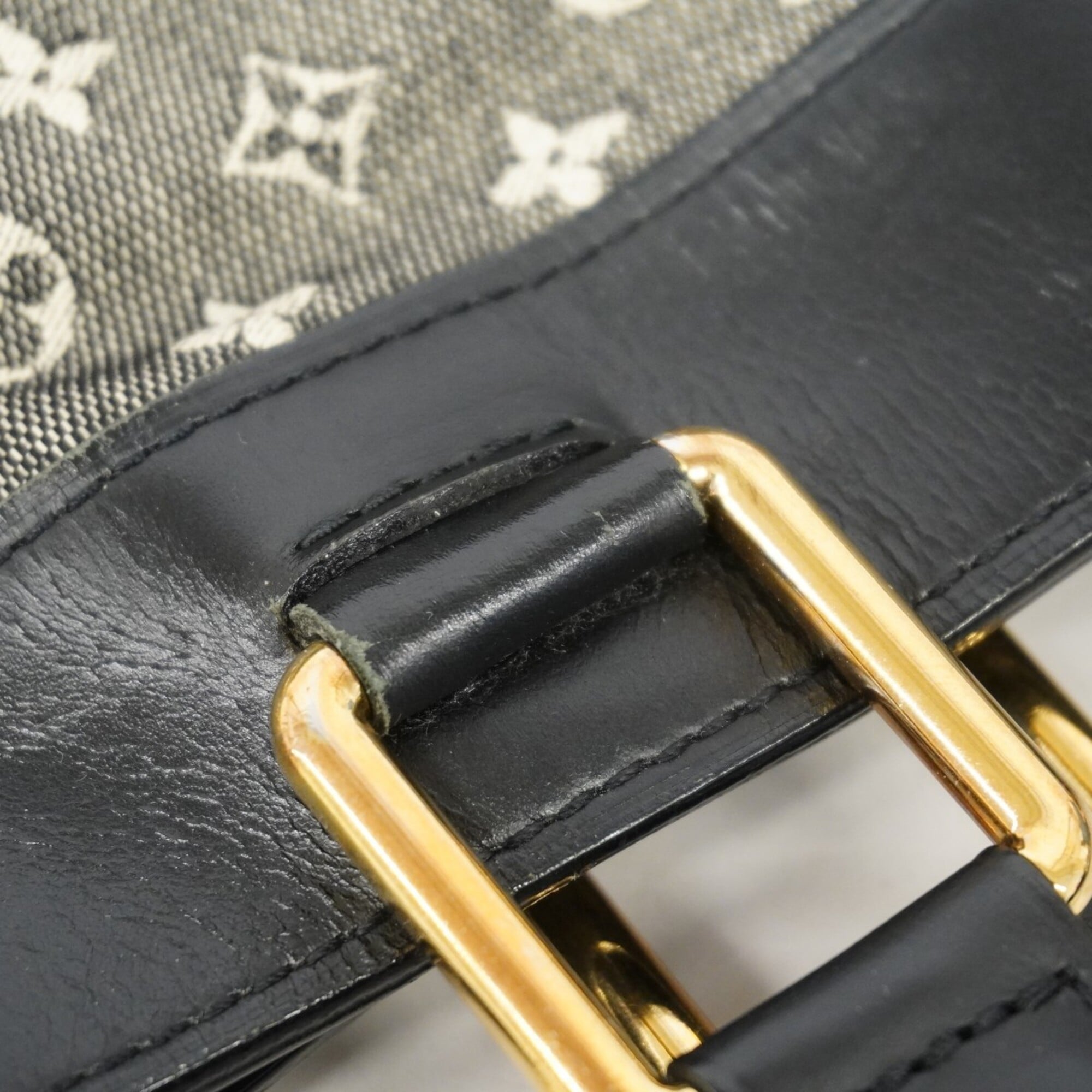 Louis Vuitton Noir Tote Bag (Pre-Owned)