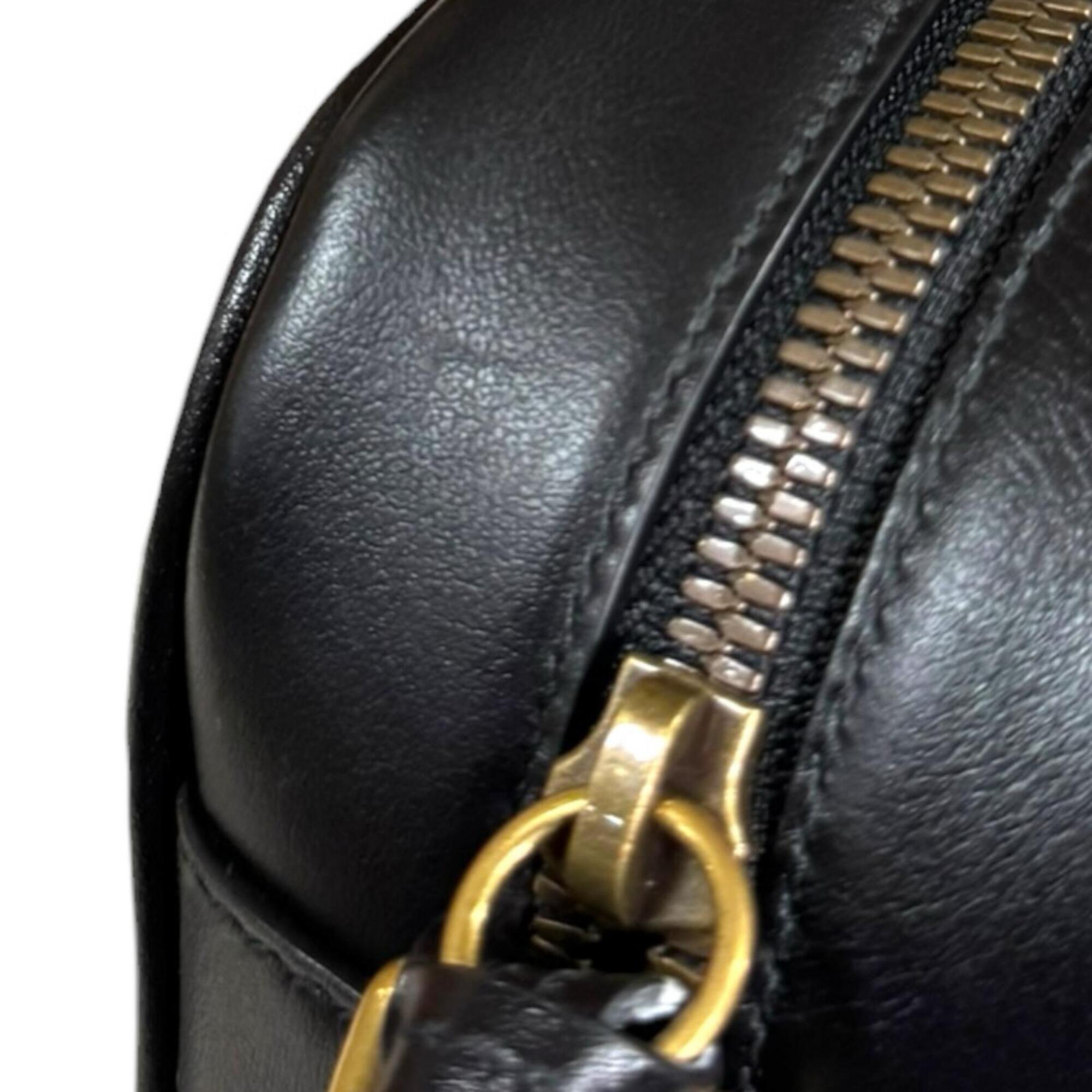 Gucci Gg Marmont Black Leather Shoulder Bag (Pre-Owned)