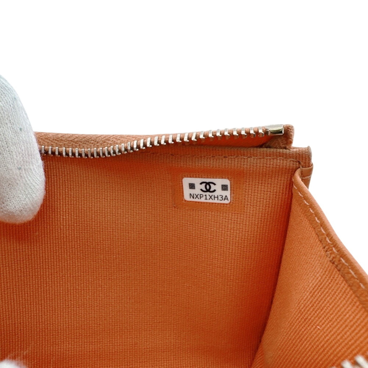 Chanel Orange Coin Purse/Coin Case (Pre-Owned)