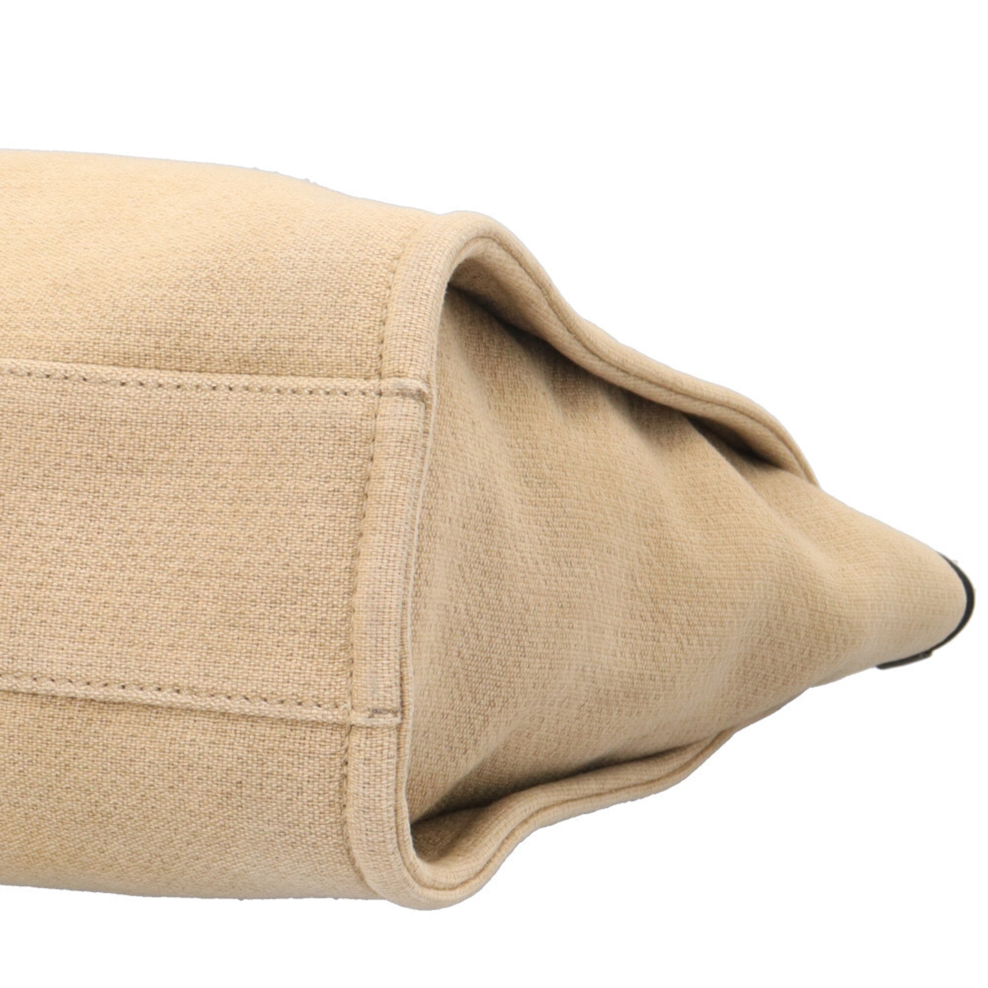 Chanel Beige Canvas Tote Bag (Pre-Owned)