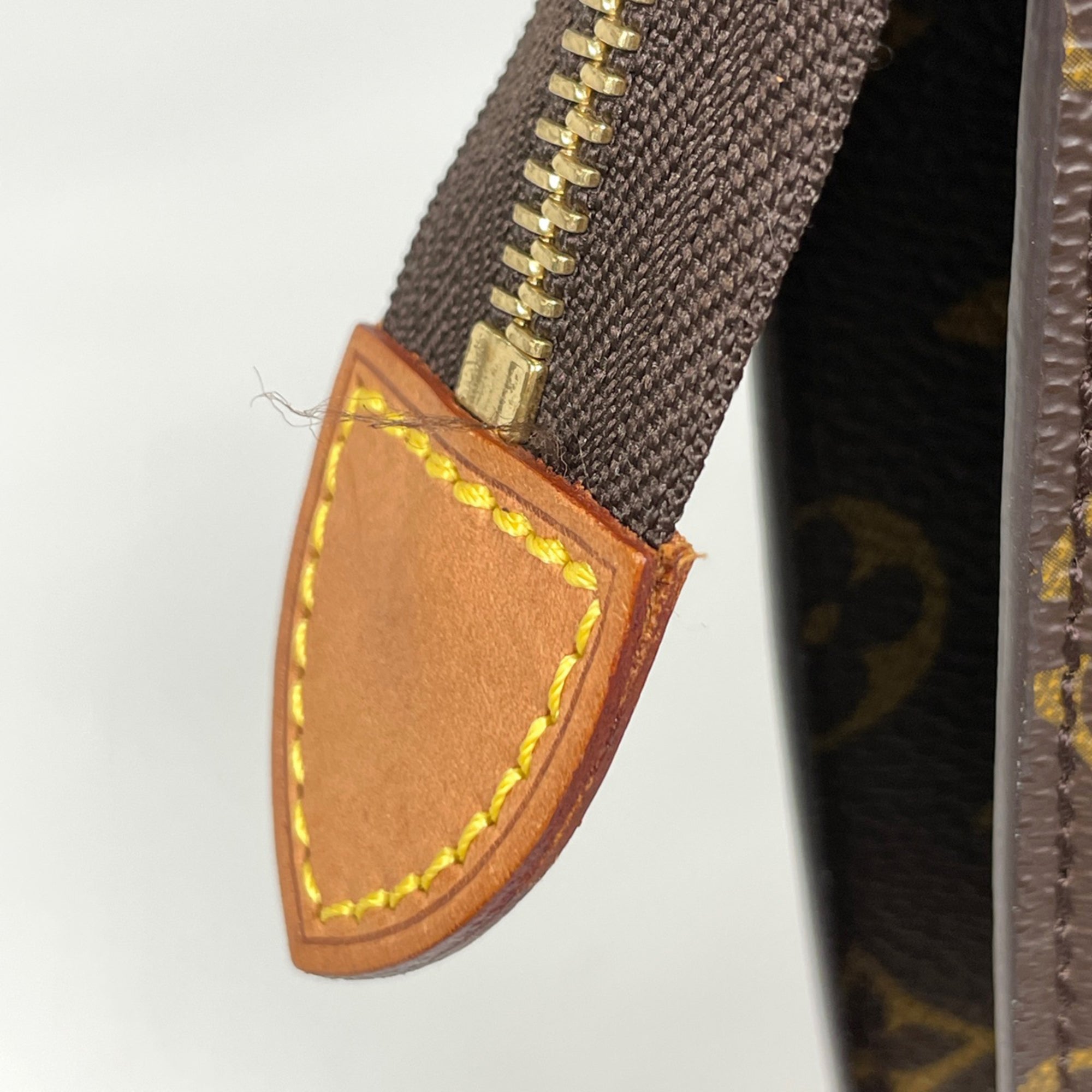 Louis Vuitton Brown Monogram Shoulder Bag Tote Bag (Pre-Owned)