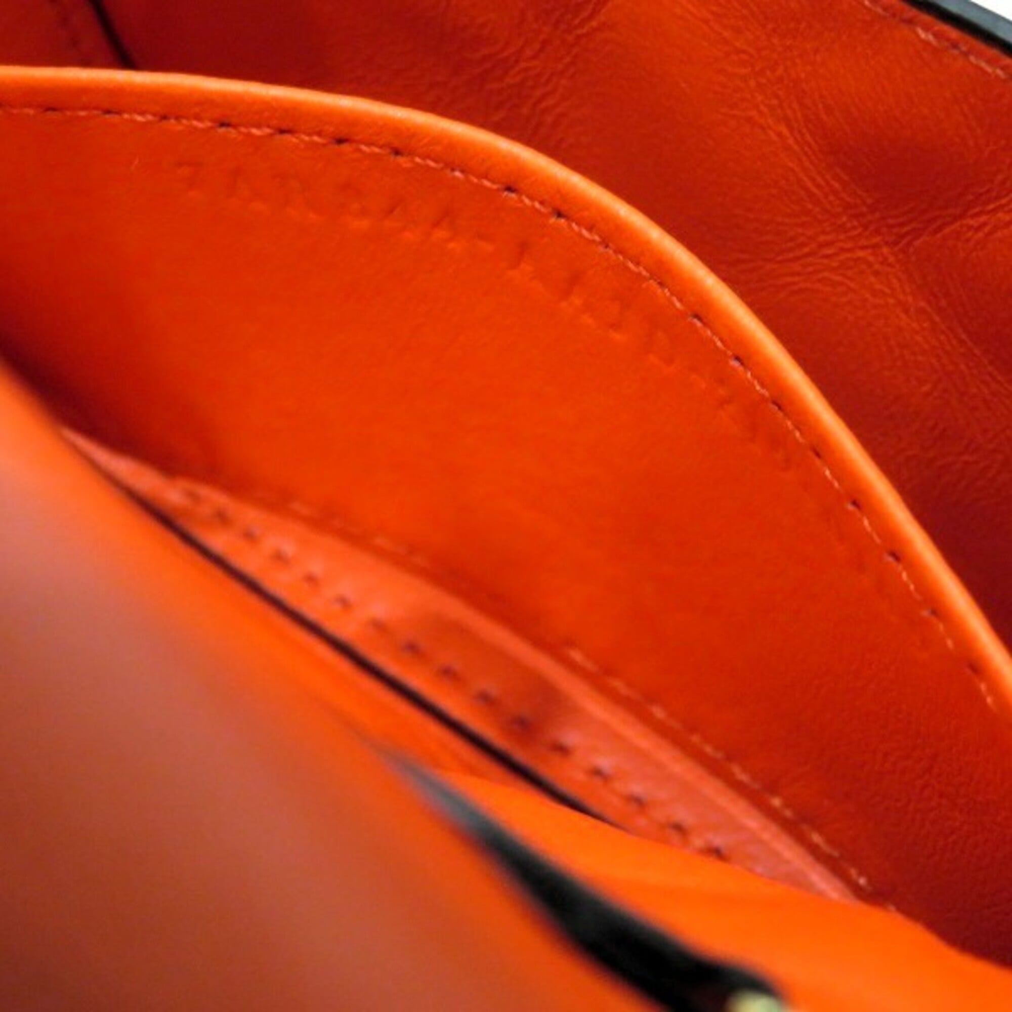 Fendi Orange Leather Handbag Shoulder Bag (Pre-Owned)