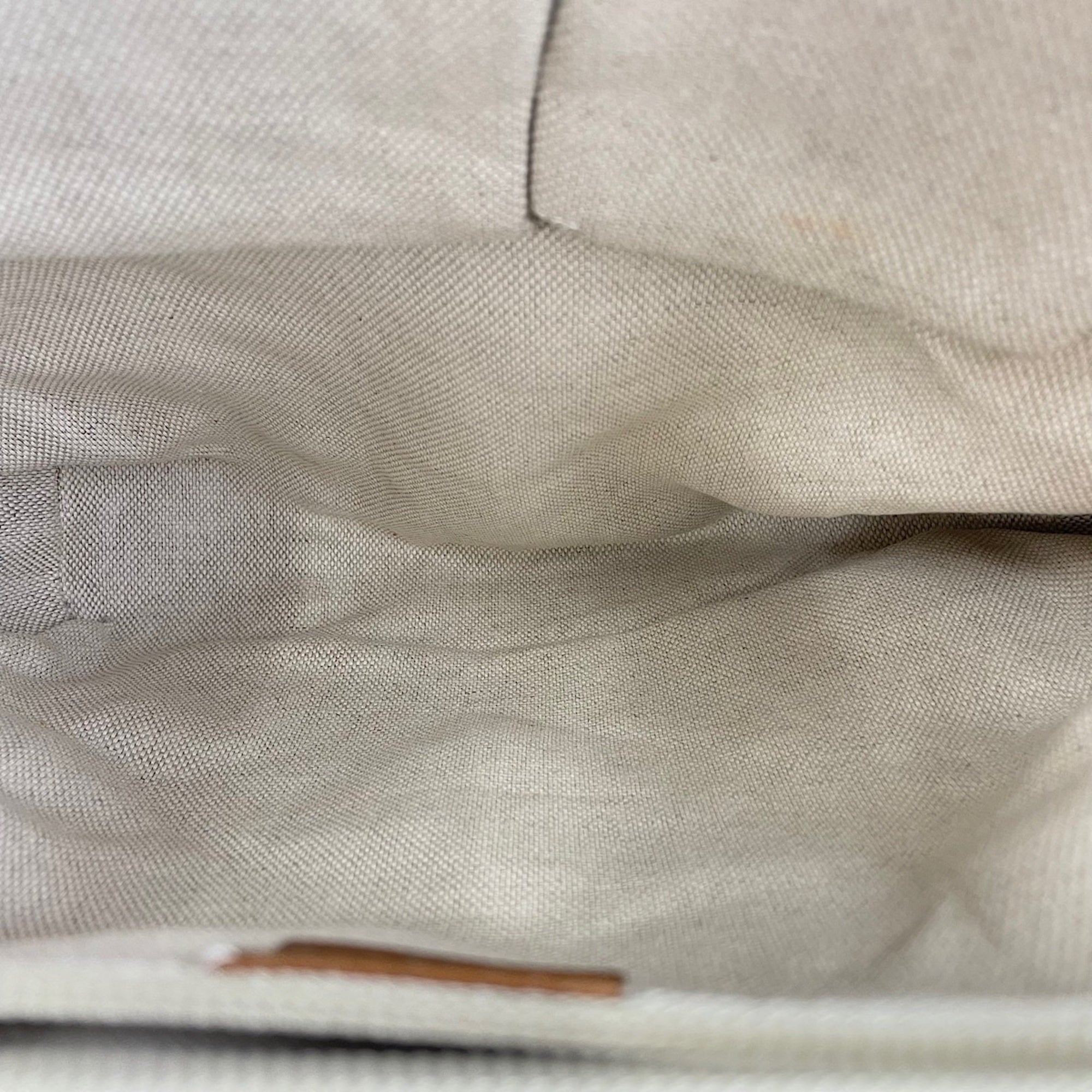 Gucci Brown Shoulder Bag (Pre-Owned)