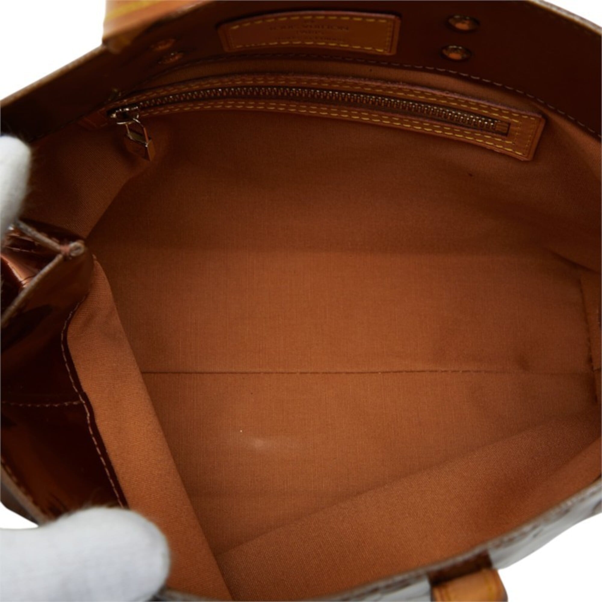 Louis Vuitton Bronze Brown Patent Leather Handbag (Pre-Owned)