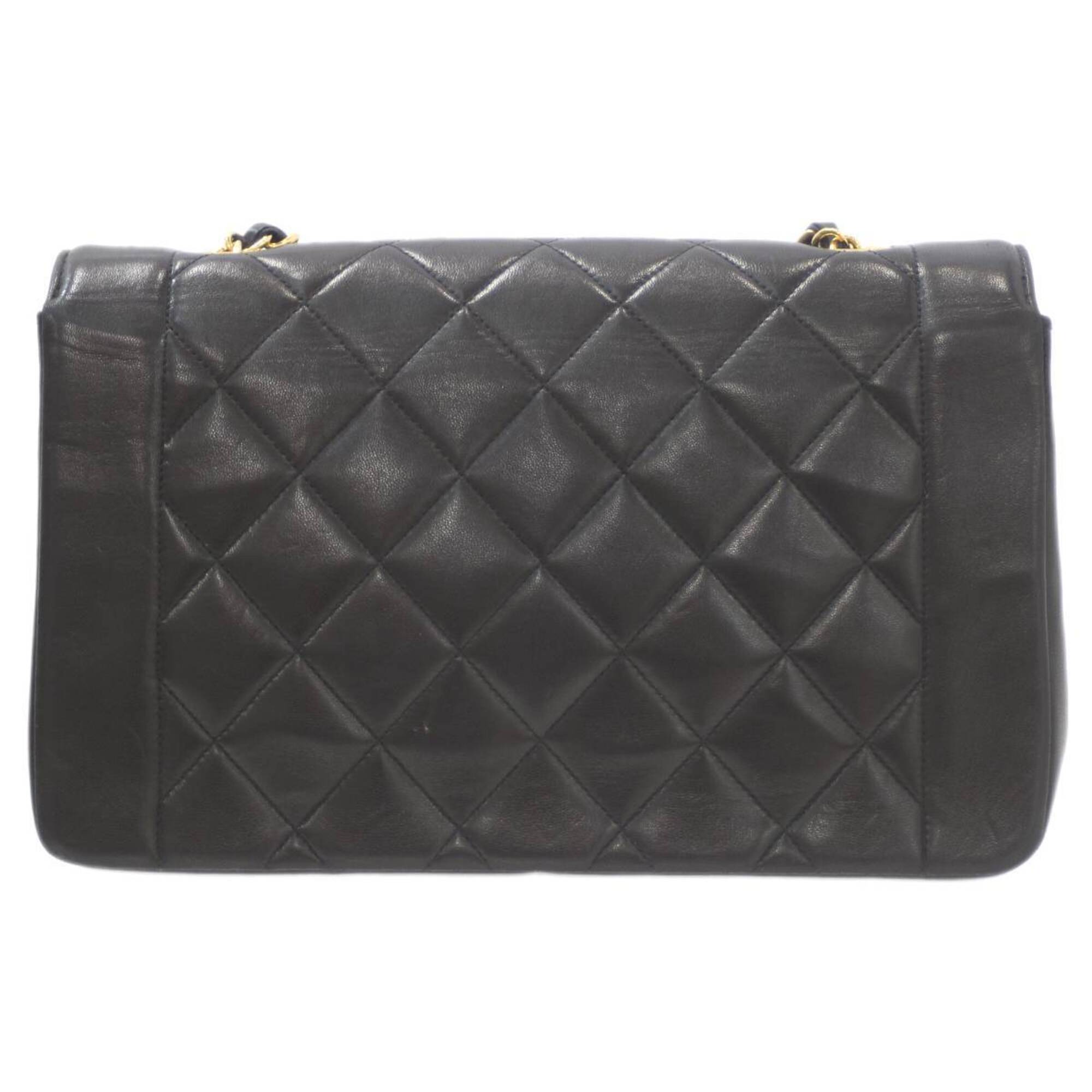 Chanel Matelasse Black Shoulder Bag (Pre-Owned)