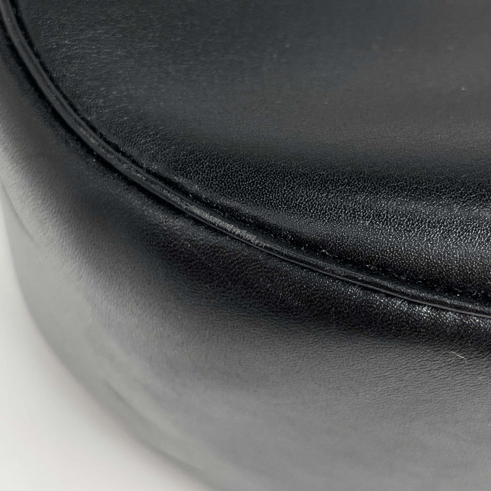 Cartier Panthère Black Leather Shoulder Bag (Pre-Owned)