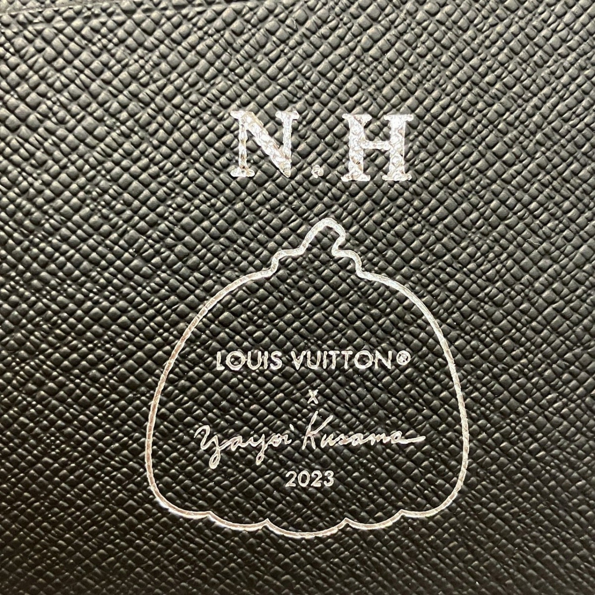 Louis Vuitton Monogram Eclipse Black Monogram Eclipse Long Wallet (Bi-Fold) (Pre-Owned)