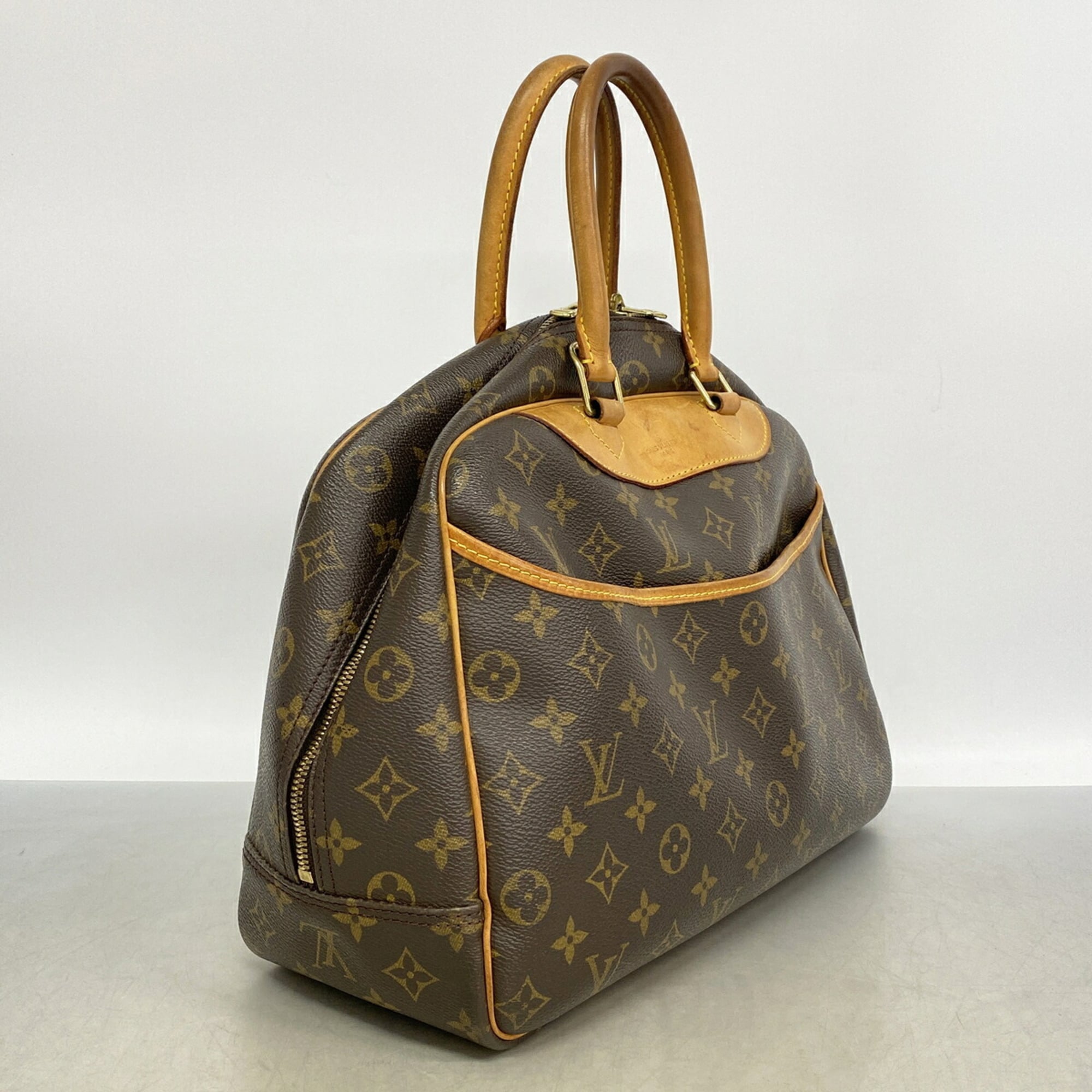 Louis Vuitton Brown Handbag (Pre-Owned)