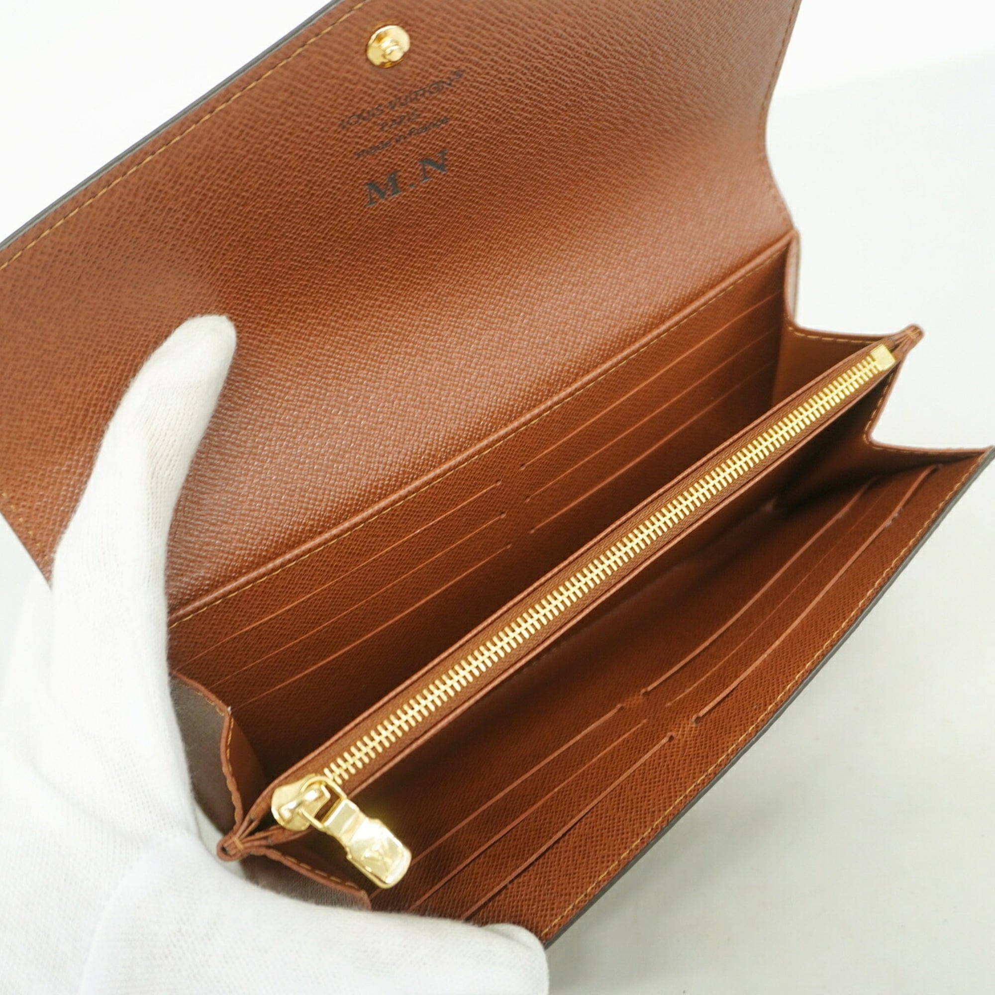 Louis Vuitton Brown Long Wallet (Bi-Fold) (Pre-Owned)