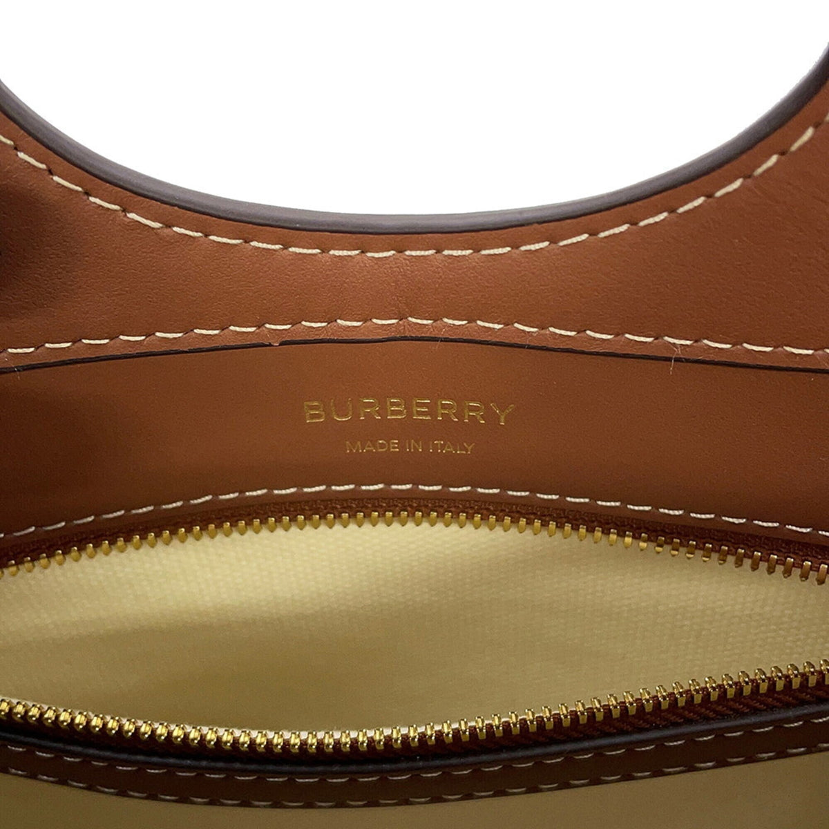 Burberry Brown Canvas Leather Handbag (Pre-Owned)