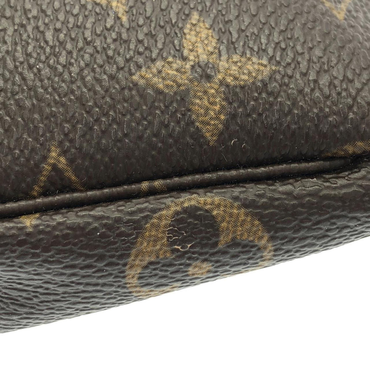 Louis Vuitton Marron Coated Canvas Pochette Pouch (Pre-Owned)