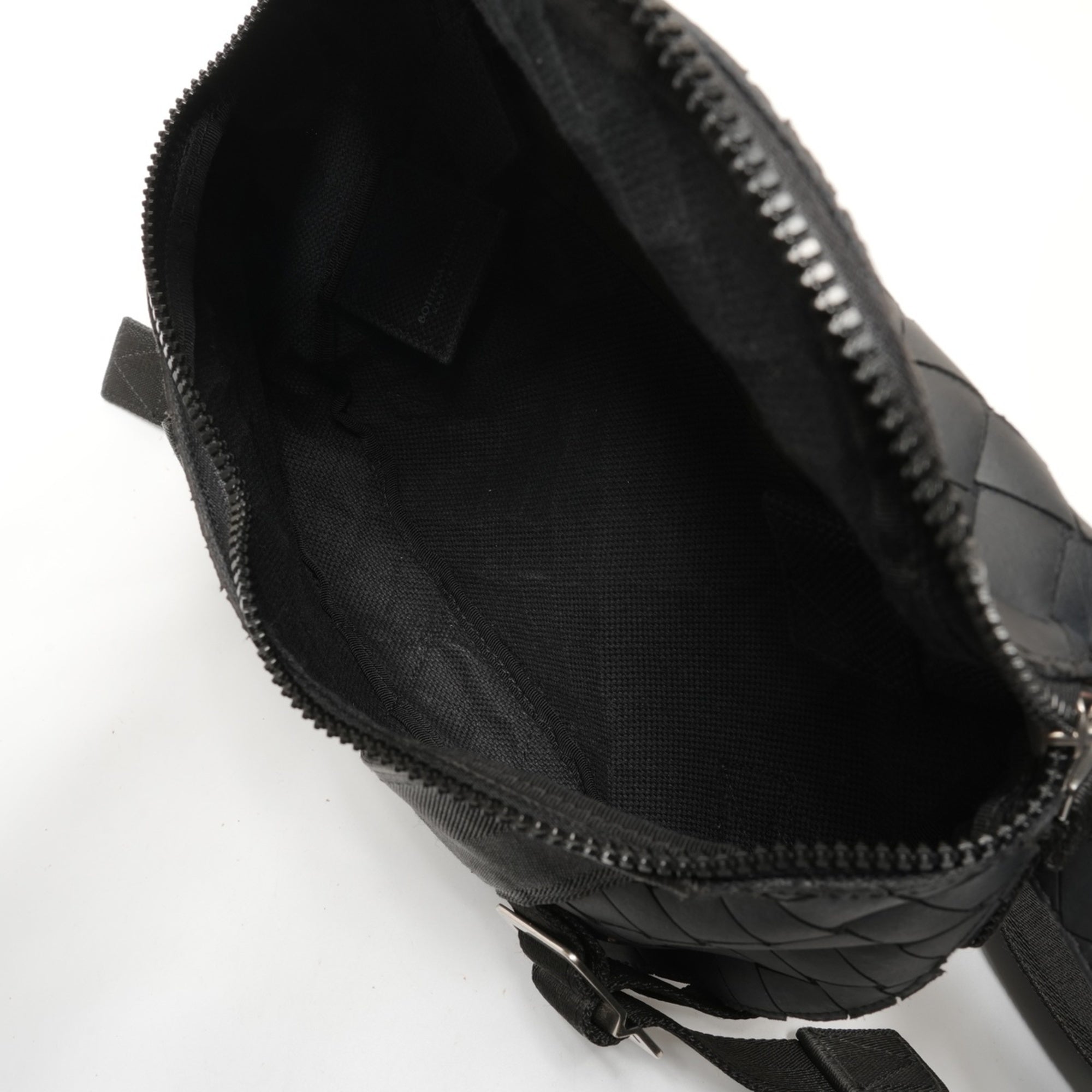 Bottega Veneta Intrecciato Black Rubber Shoulder Bag Sling Bag (Pre-Owned)