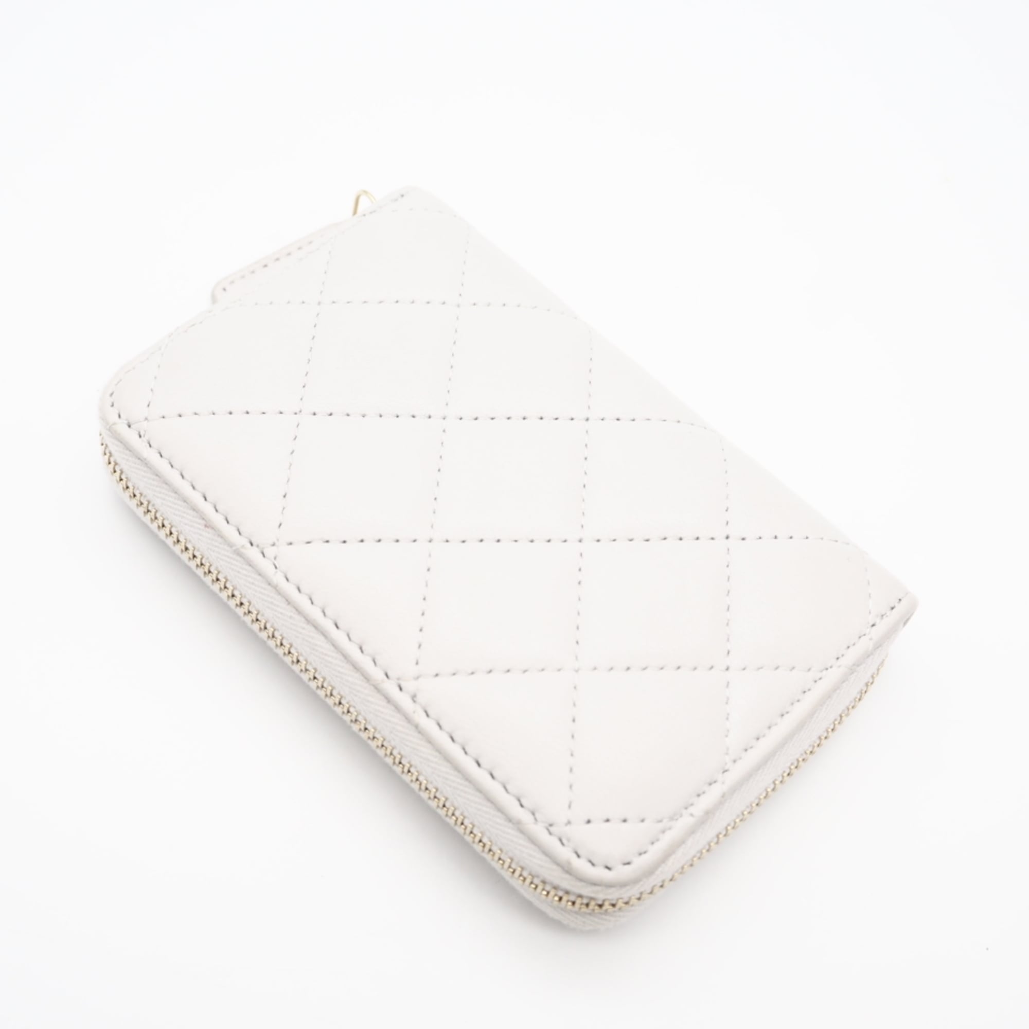 Chanel Gray Leather Coin Purse/Coin Case (Pre-Owned)
