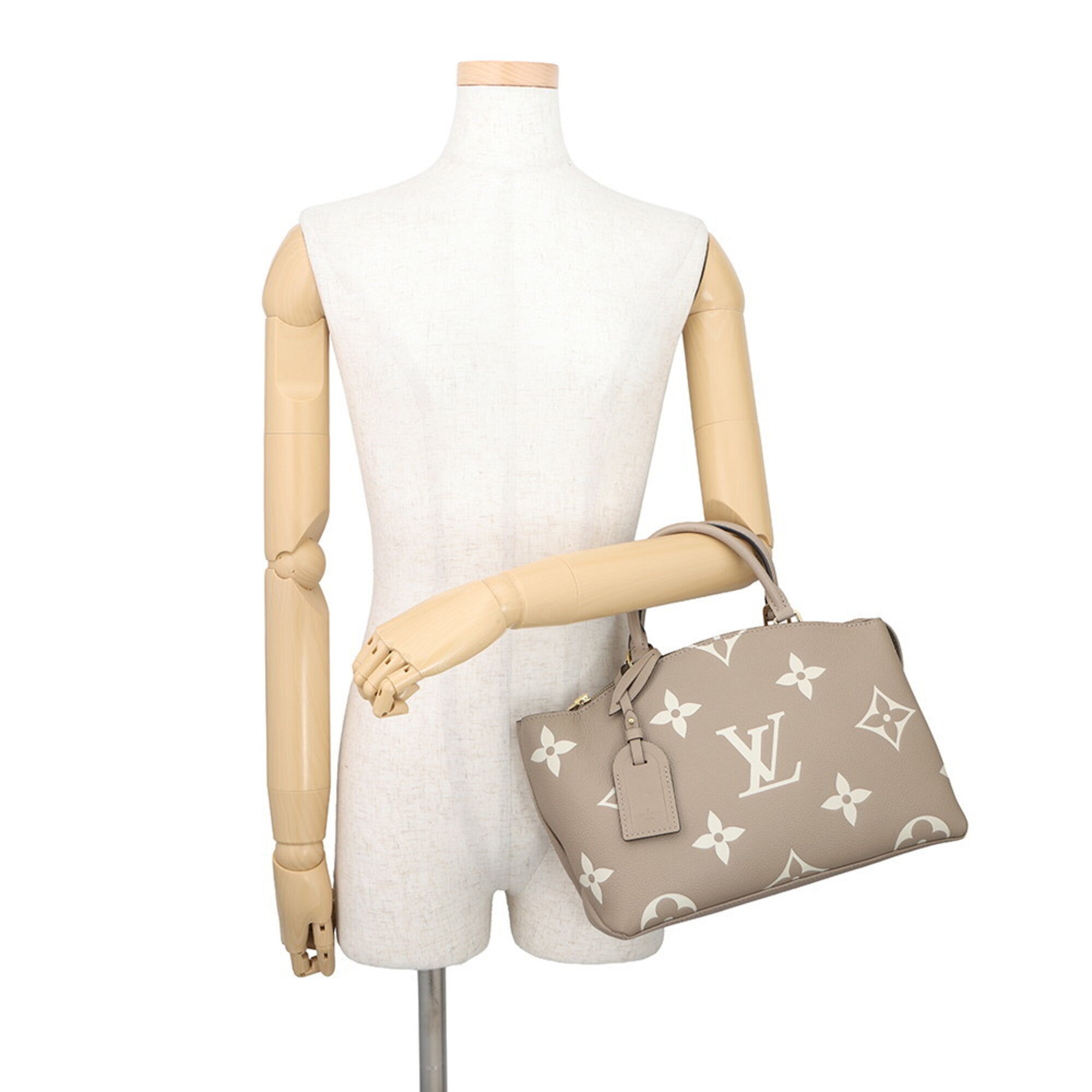 Louis Vuitton Cream Tourterelle Monogram Empreinte Handbag Shoulder Bag (Pre-Owned)