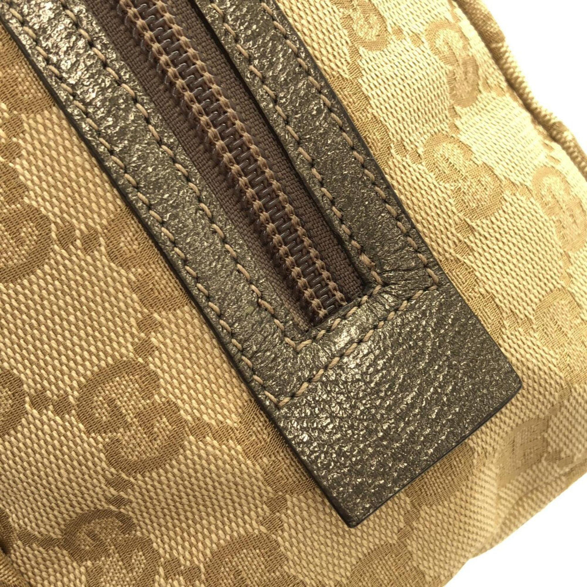 Gucci Brown Gg Canvas Handbag (Pre-Owned)