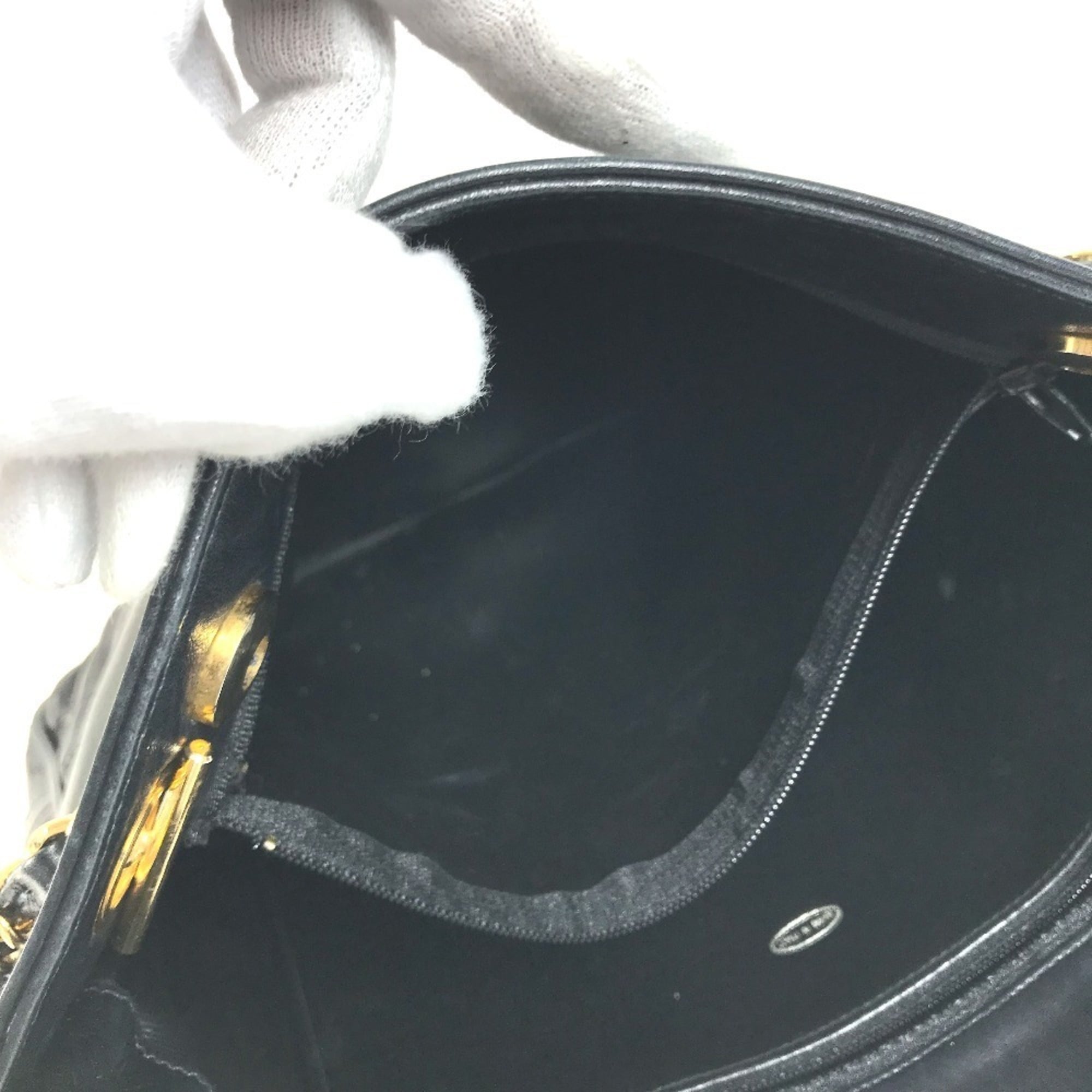 Chanel Black Quilting Shoulder Bag Tote Bag (Pre-Owned)
