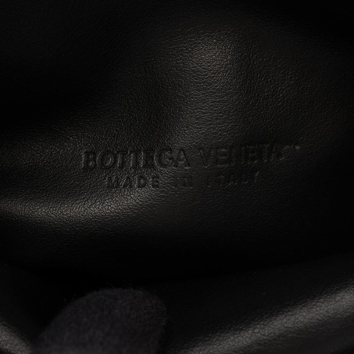 Bottega Veneta Black Leather Clutch Bag Handbag (Pre-Owned)