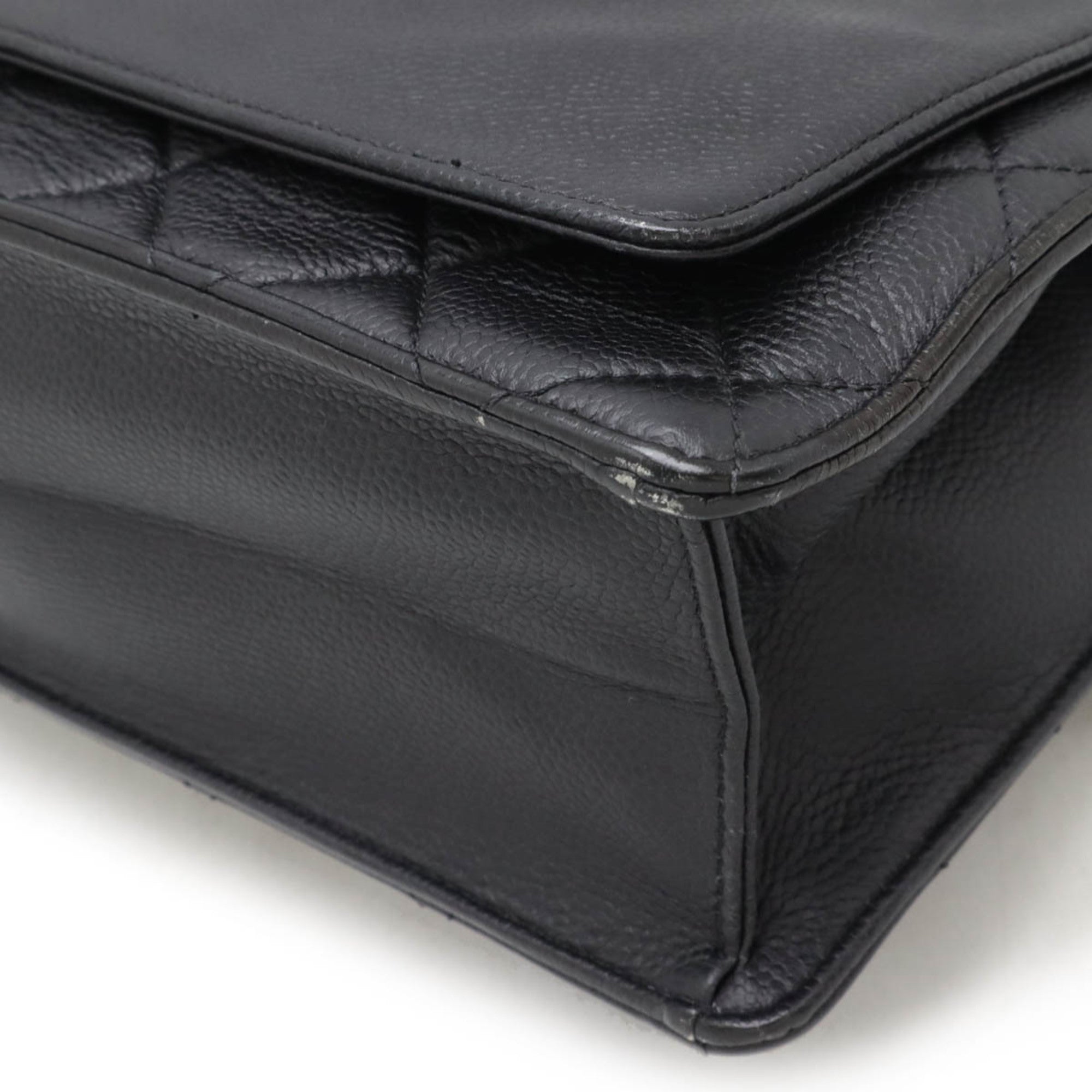 Chanel Matelasse Black Caviar Leather Handbag Shoulder Bag (Pre-Owned)