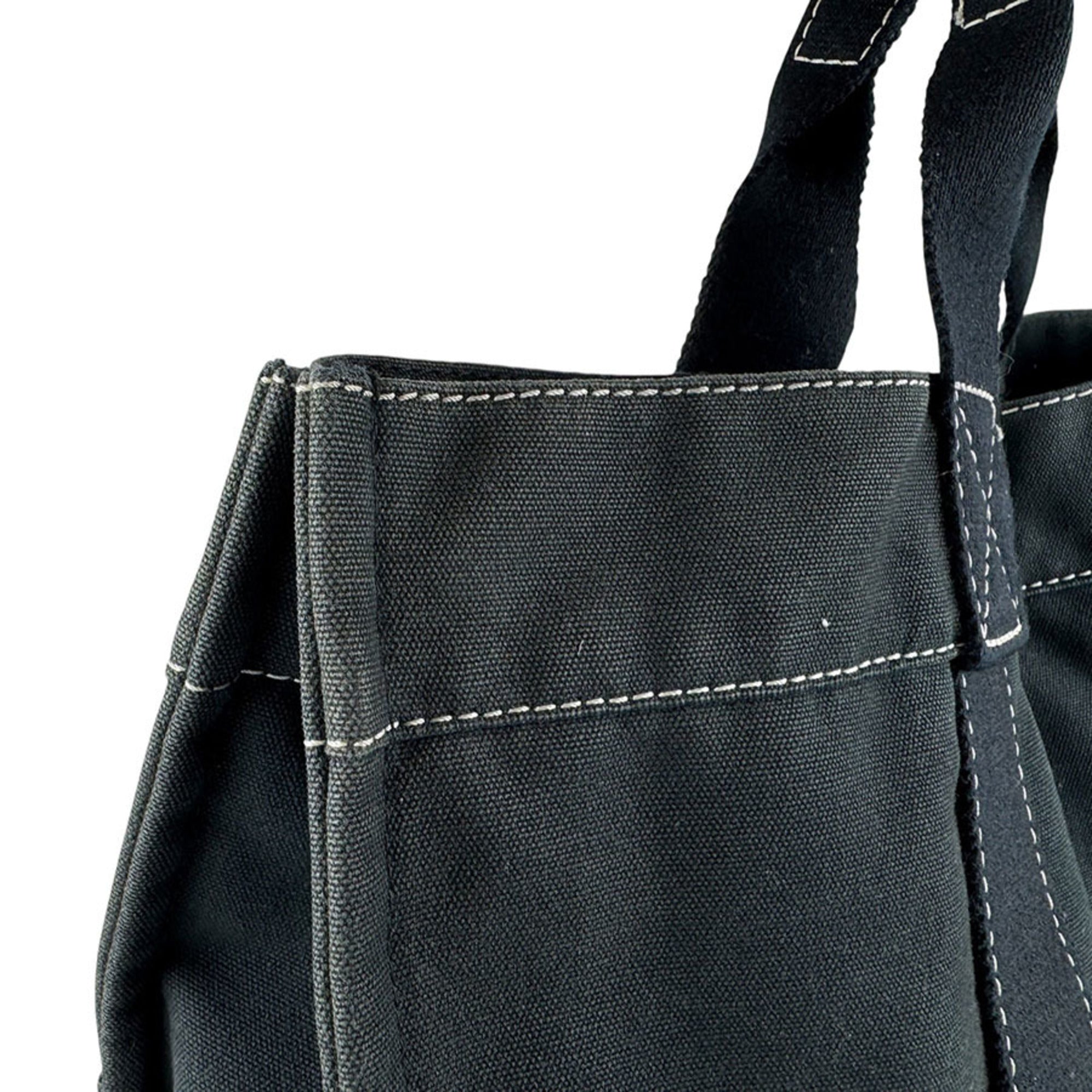 Hermes Black Canvas Handbag (Pre-Owned)