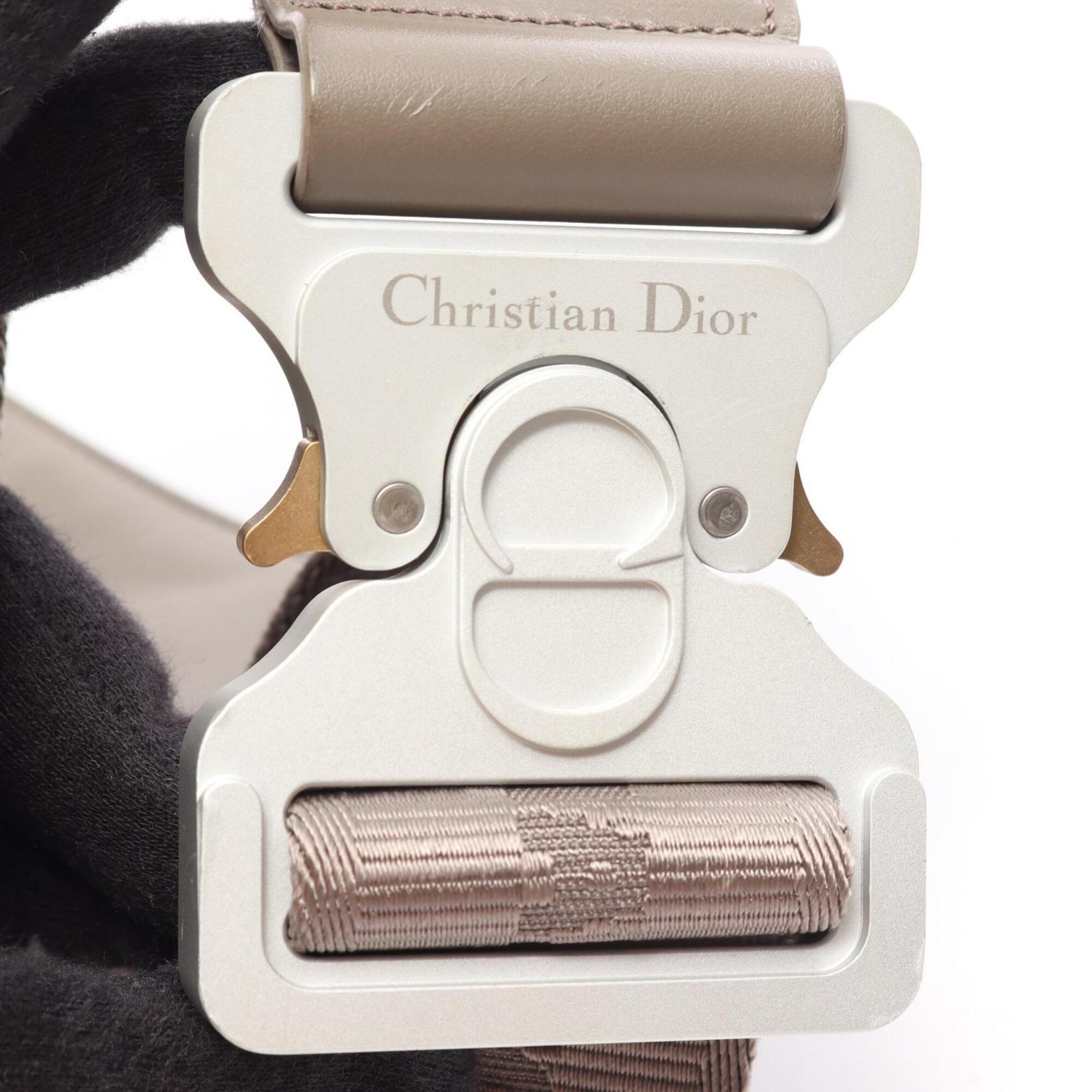 Christian Dior Beige Leather Fanny Pack Handbag Saddle Bag (Pre-Owned)