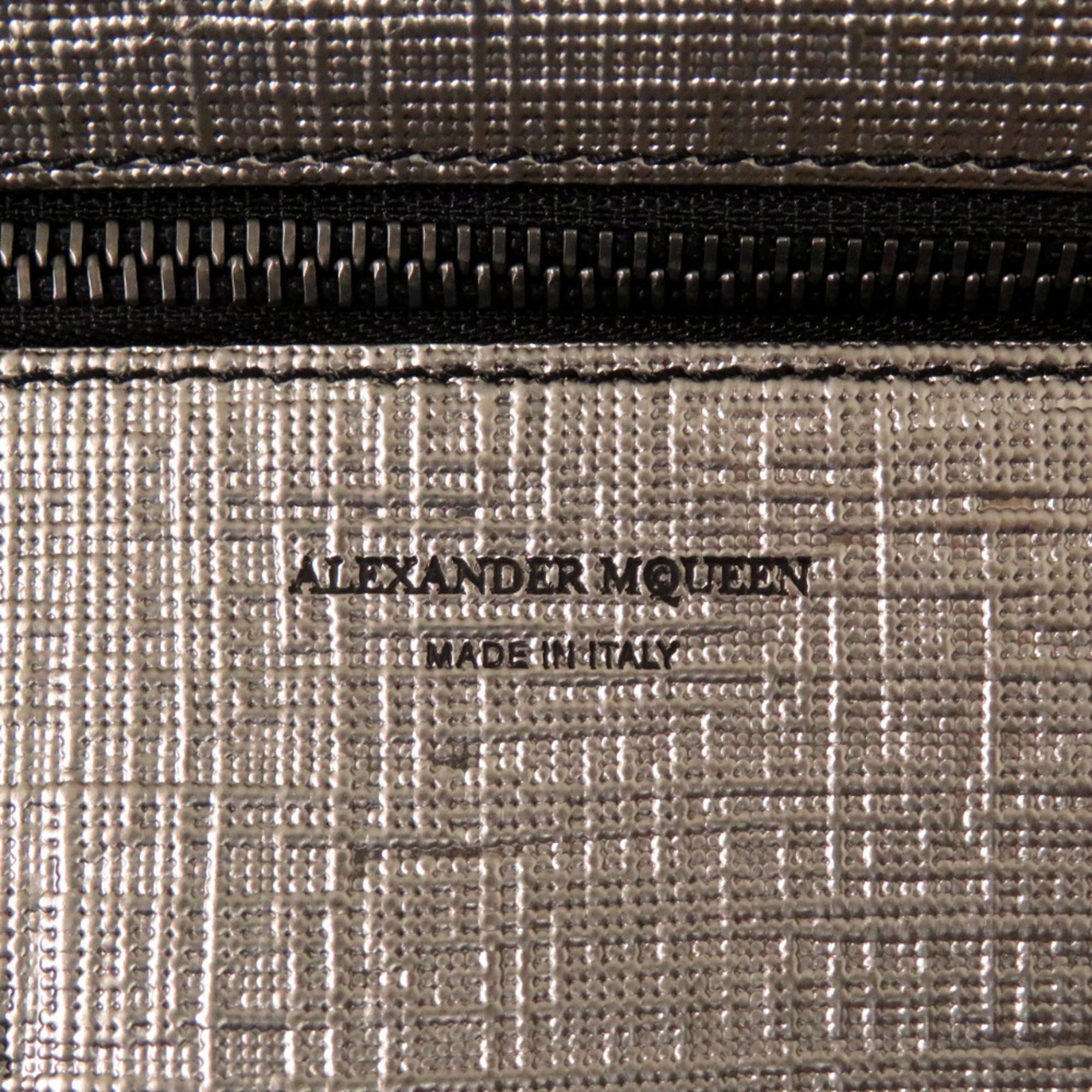 Alexander Mcqueen Silver Pouch Tote Bag (Pre-Owned)