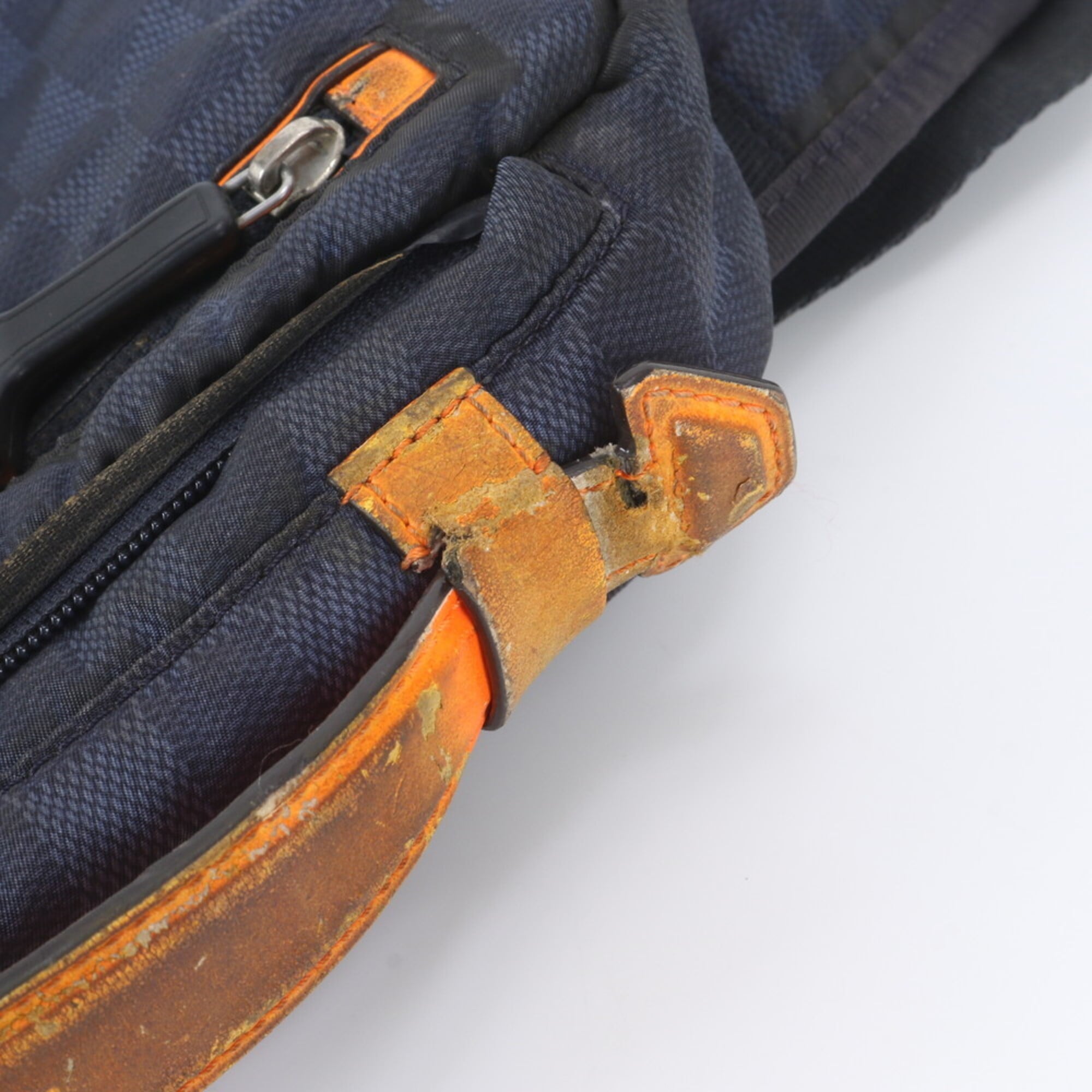 Louis Vuitton Navy Leather Nylon Pouch Sling Bag (Pre-Owned)