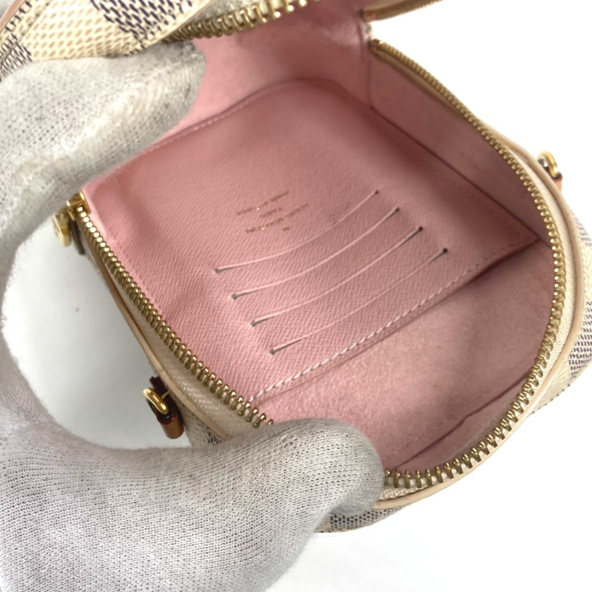 Louis Vuitton Damier Azur White Damier Azur Pochette Shoulder Bag (Pre-Owned)