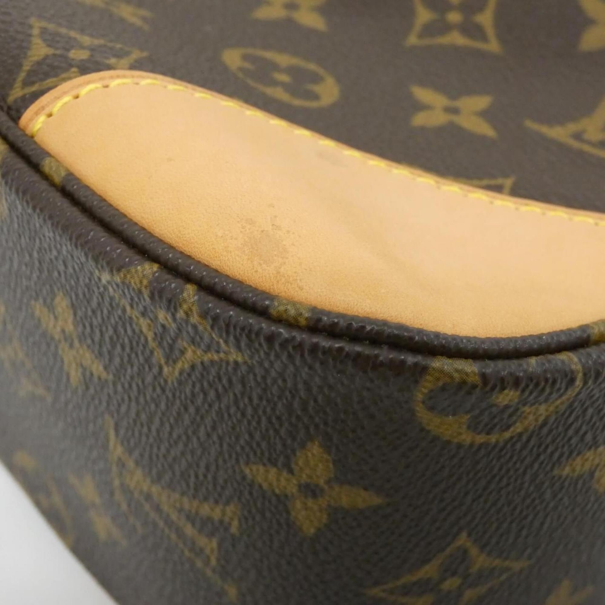Louis Vuitton Marron Coated Canvas Shoulder Bag (Pre-Owned)