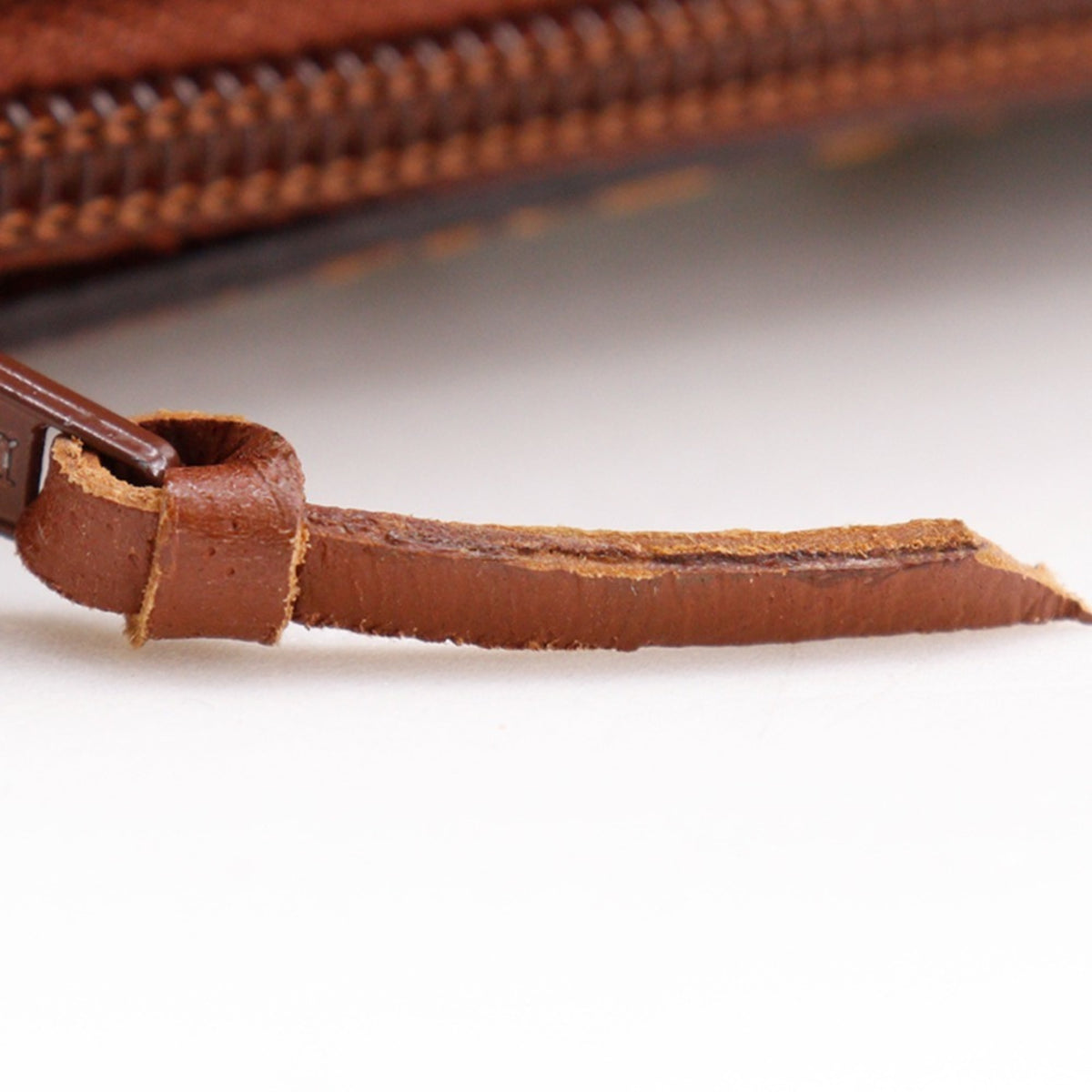 Louis Vuitton Brown Monogram Monogram Shoulder Bag (Pre-Owned)