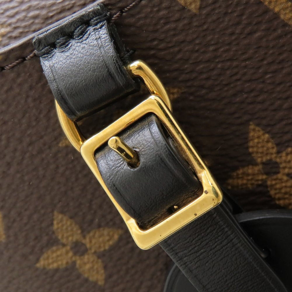 Louis Vuitton Brown Noir Monogram Canvas Shoulder Bag (Pre-Owned)